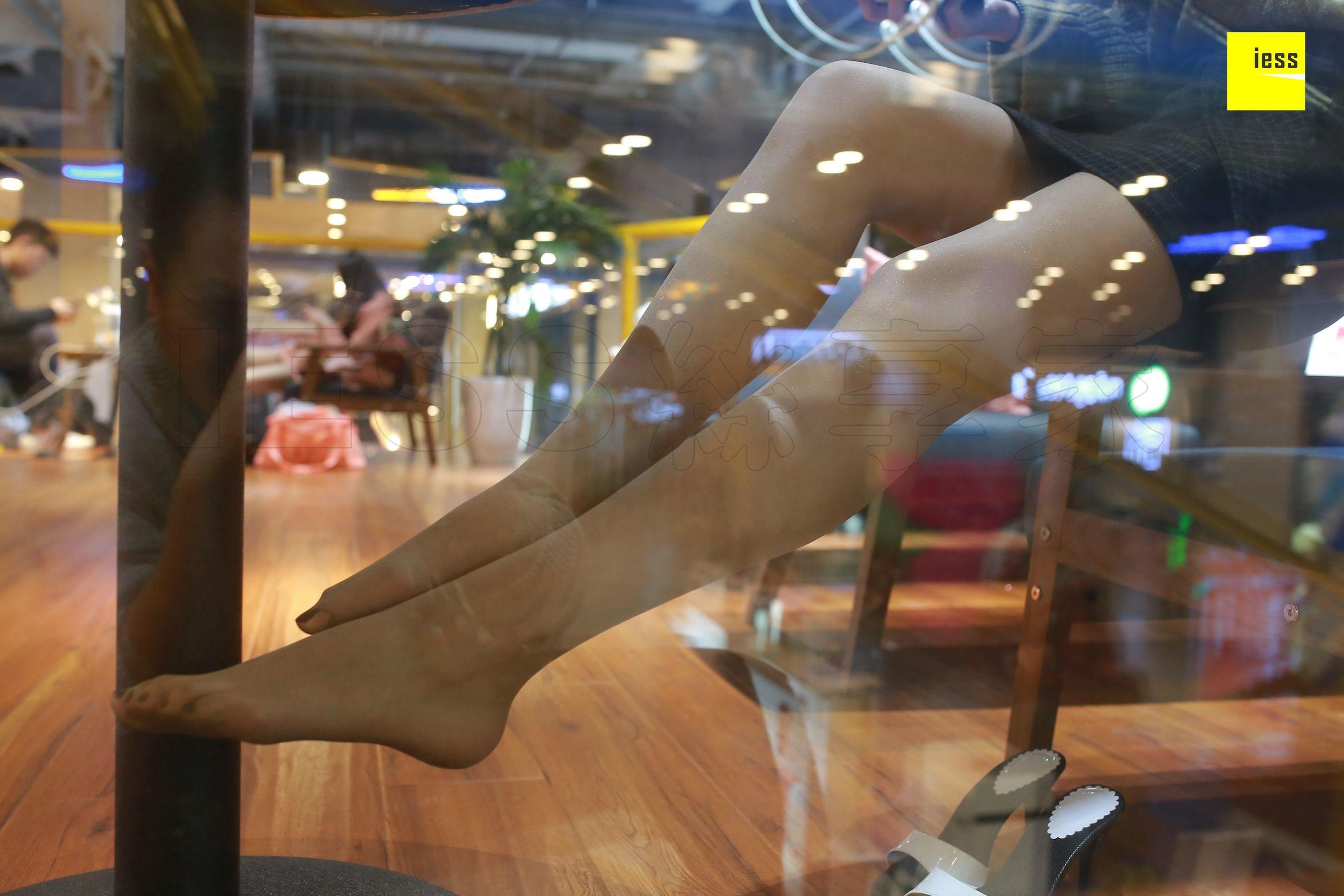 图片[7]-紫紫《绝美长腿咖啡丝》 [异思趣向IESS] 丝享家193-秀臀网-高品质图集网