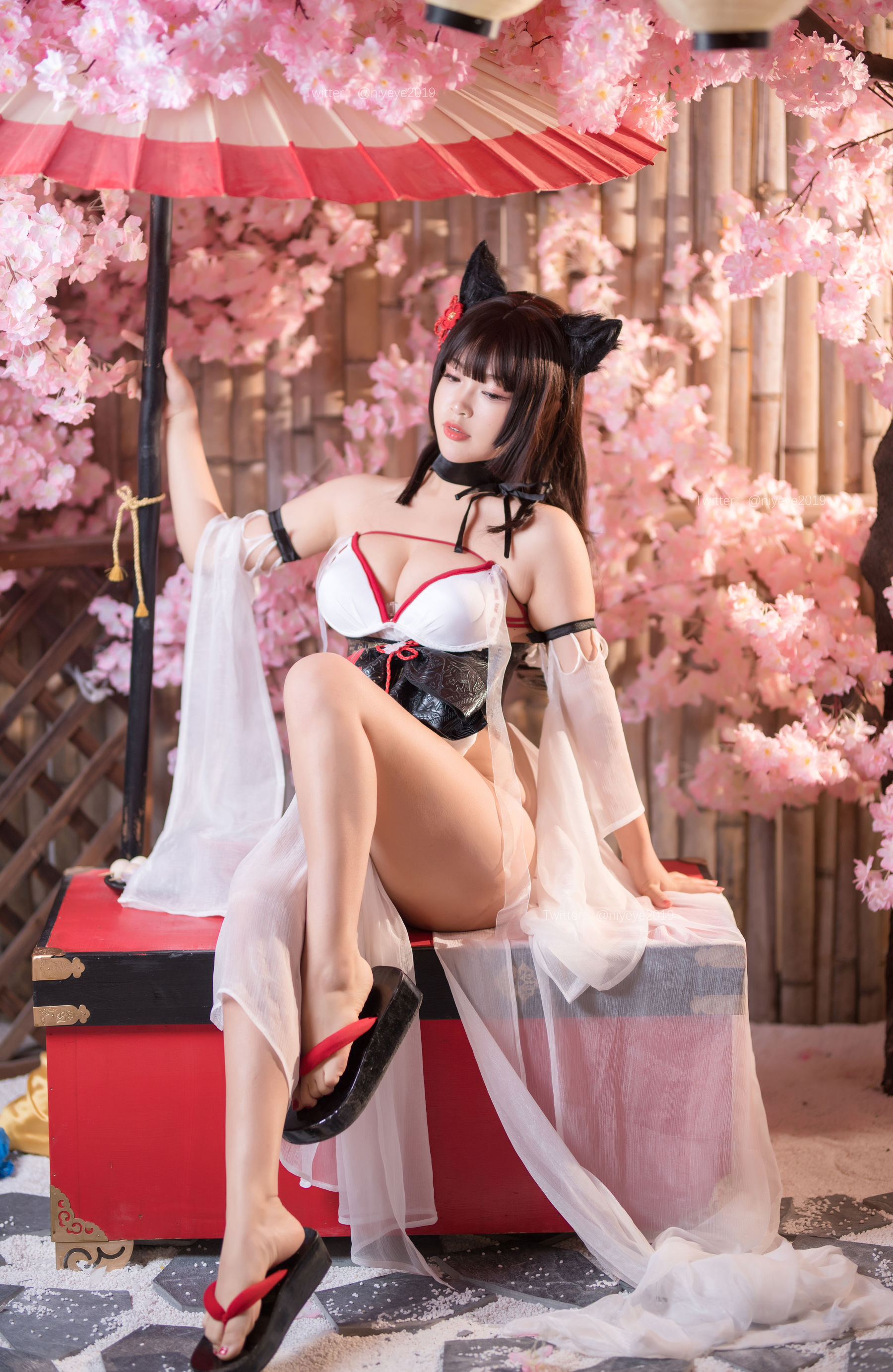 [网红COSER写真] 萌系小姐姐-白烨- – 湿身泳装-蕾丝百合网-美图分享,Cosplay美图,私房写真,套图下载
