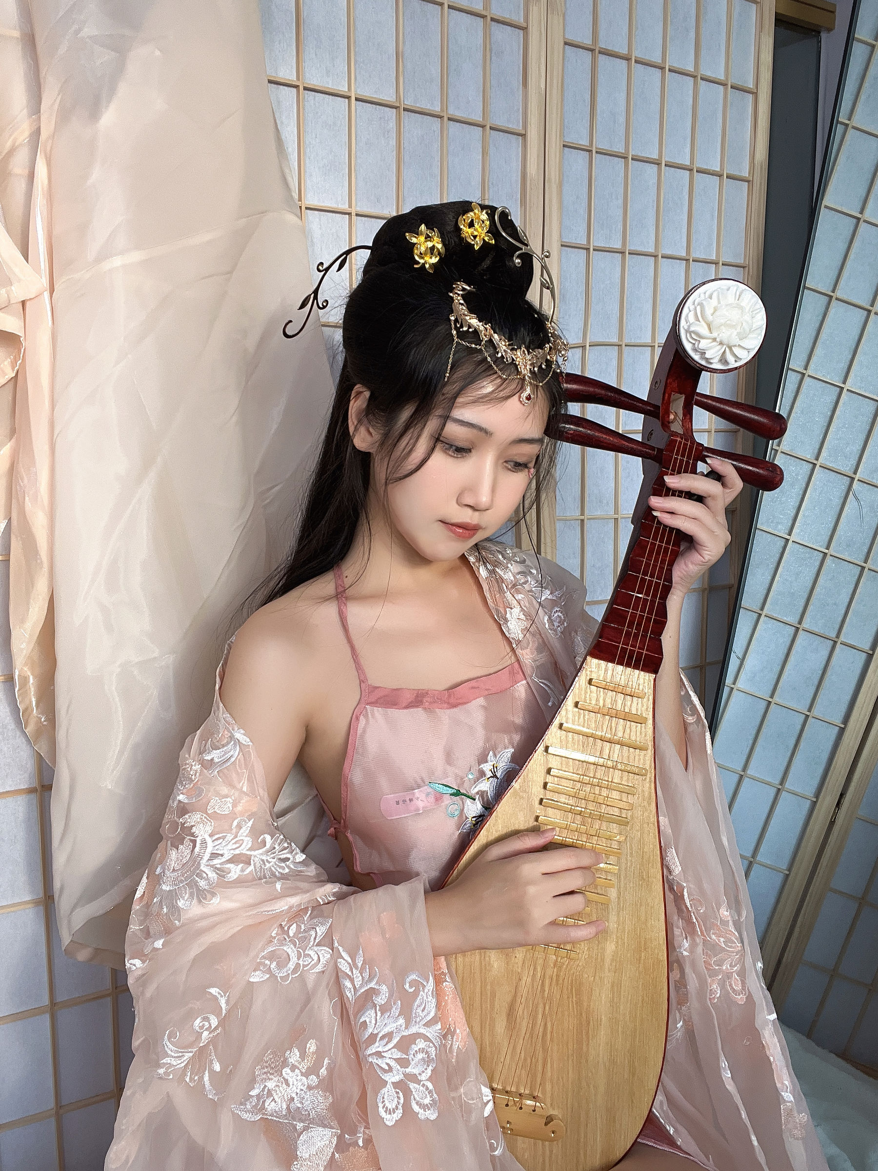 图片[3]-微博人气Coser不呆猫 – 宫廷仕女-蕾丝百合网-美图分享,Cosplay美图,私房写真,套图下载