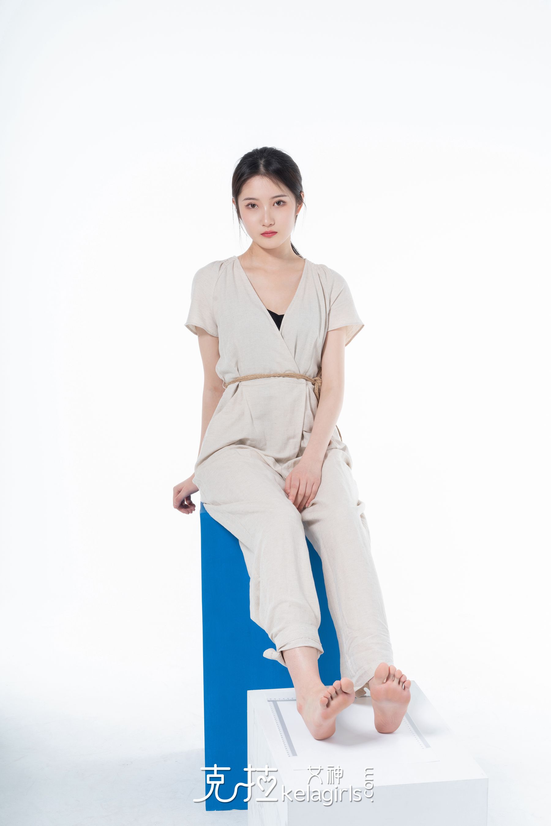 图片[8]-[克拉女神Kelagirls] 嘉萌 脱鞋量脚-秀臀网-高品质图集网