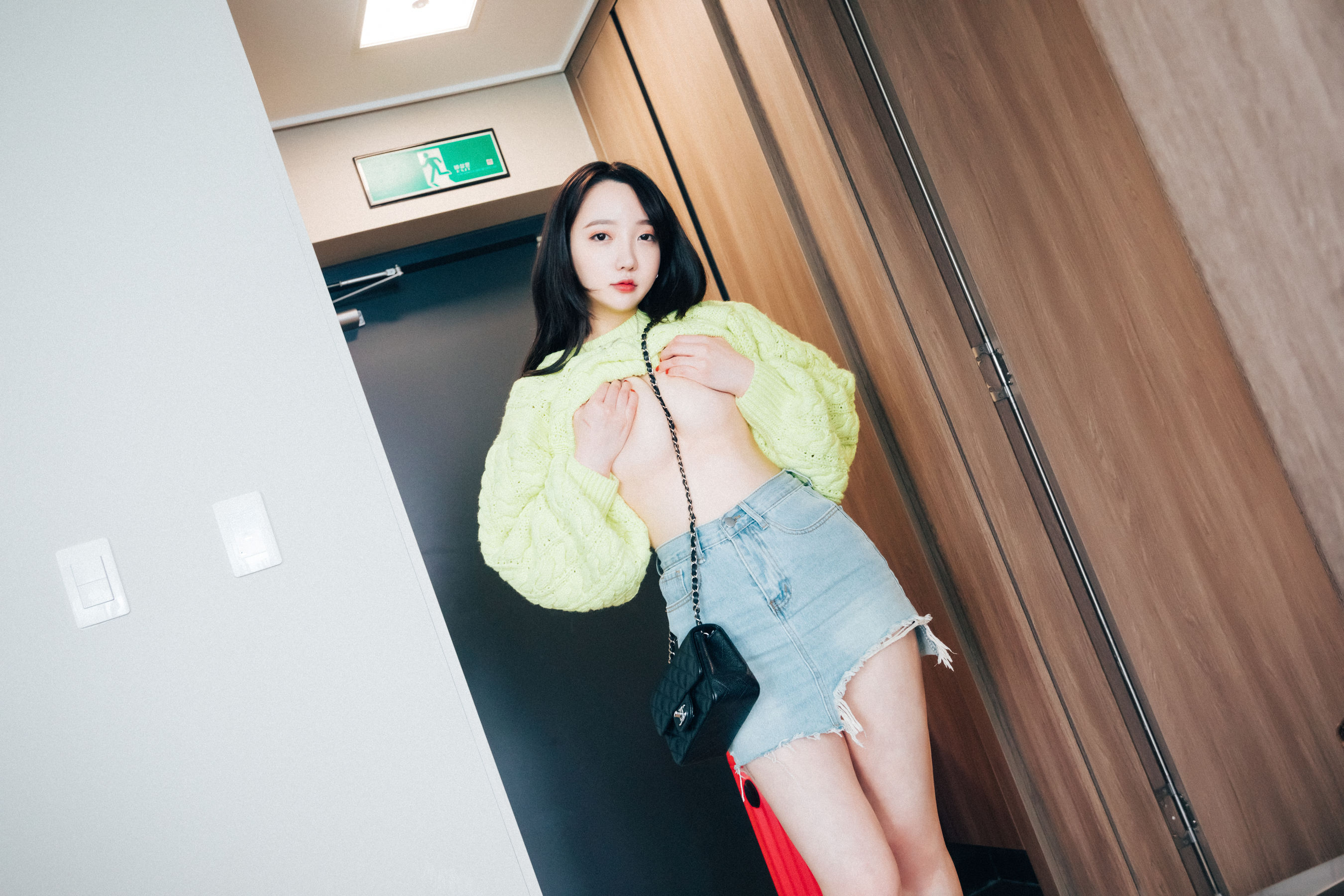 图片[4]-[LOOZY] Yeeun – Travel Partner Gwangalli-蕾丝百合网-美图分享,Cosplay美图,私房写真,套图下载