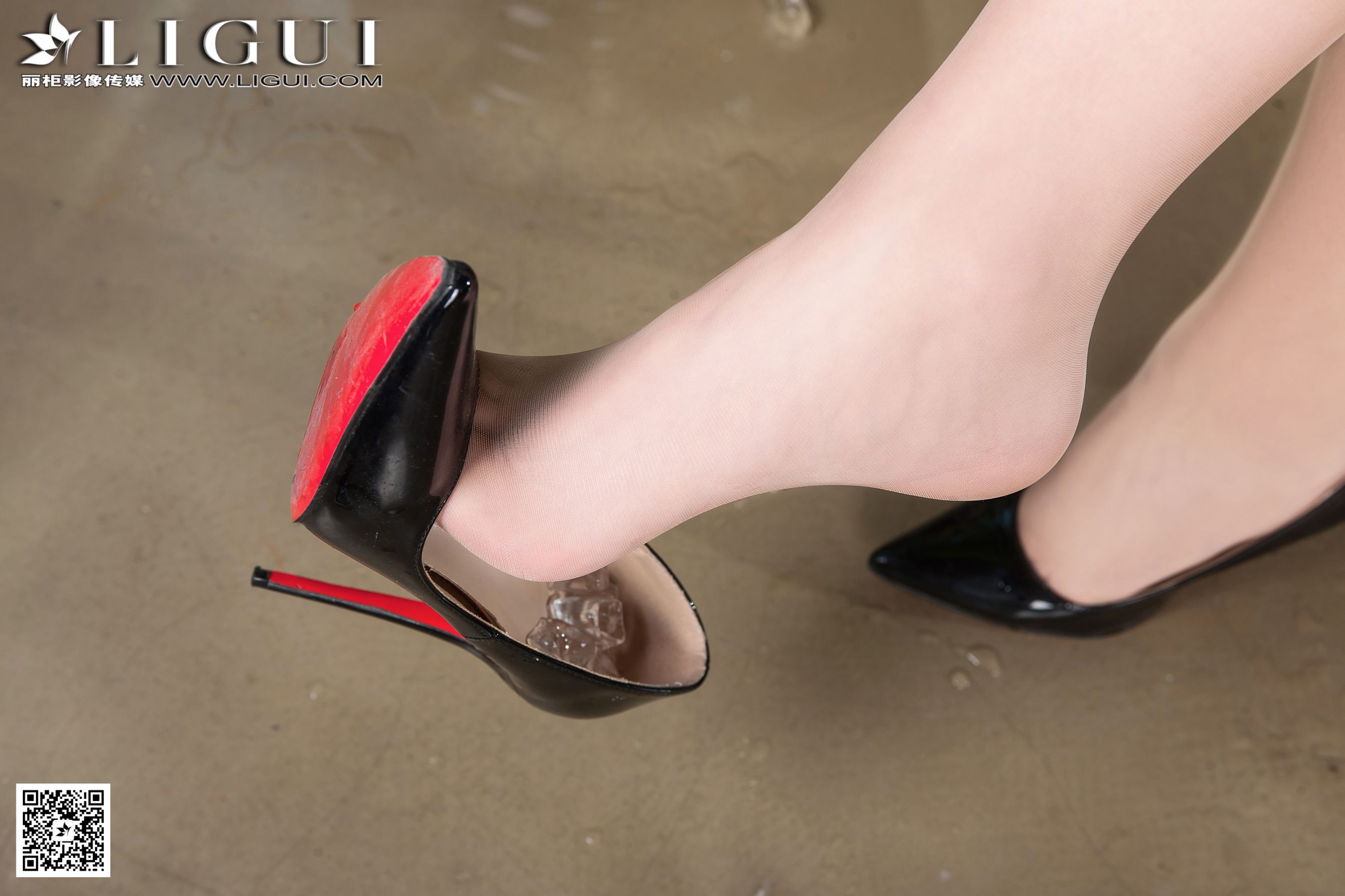 图片[8]-筱筱《OL冰块丝足》[LIGUI丽柜贵足学校]-秀臀网-高品质图集网