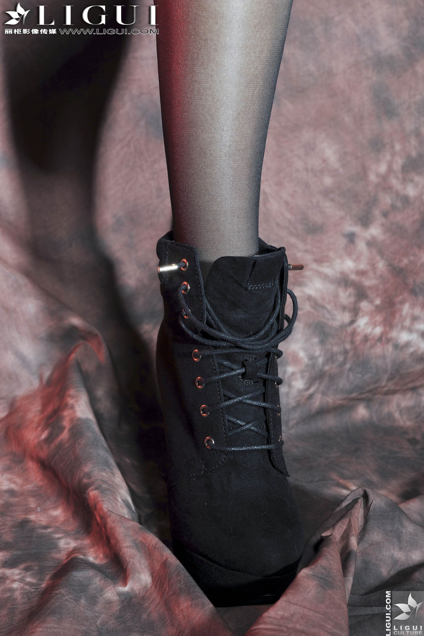 图片[8]-Model 司琪《皮草黑丝女郎》 [丽柜LiGui] 美腿玉足写真图片-ACG-二次元游戏动漫视频分享平台