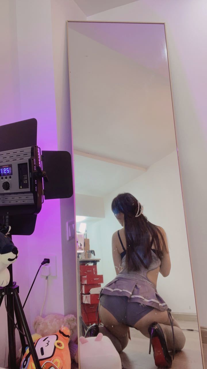 图片[8]-B站羊小雪写真-灰丝-蕾丝百合网-美图分享,Cosplay美图,私房写真,套图下载