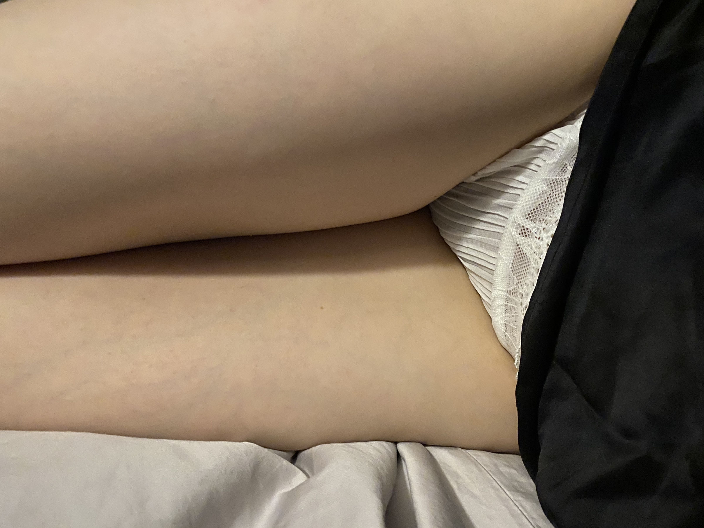 图片[4]-[福利COS] 丝足博主麋鹿_Monroe 2020.08.31 黑丝娇妻-蕾丝百合网-美图分享,Cosplay美图,私房写真,套图下载