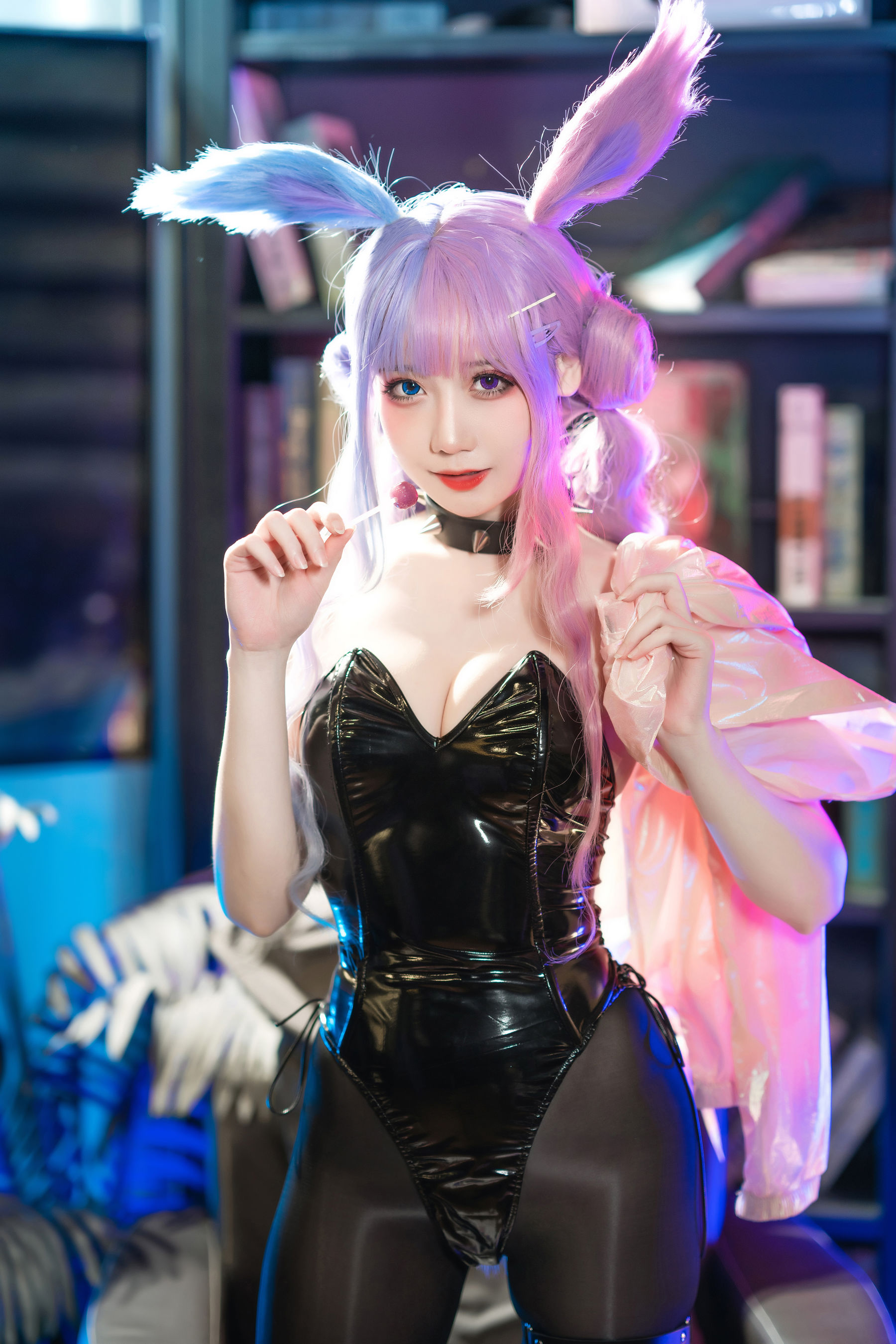 [福利COS] 焖焖碳 – 麻辣兔头X异色兔-蕾丝百合网-美图分享,Cosplay美图,私房写真,套图下载