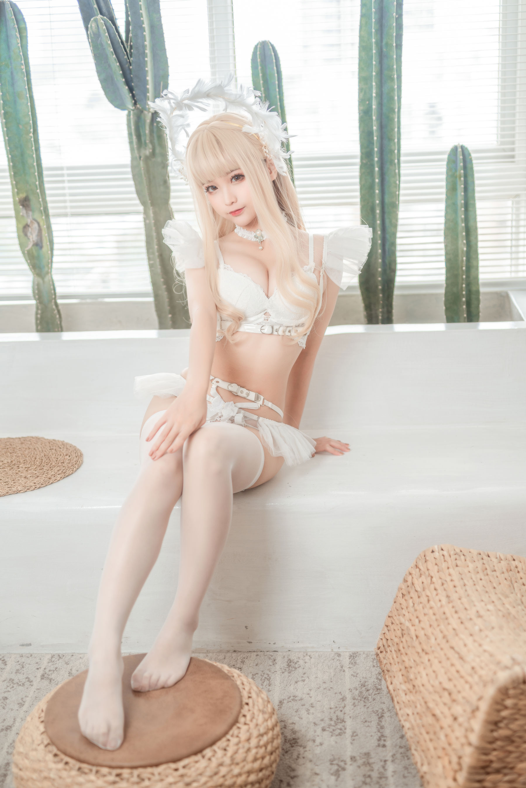 [福利COS] 动漫博主蠢沫沫 – 金天使-蕾丝百合网-美图分享,Cosplay美图,私房写真,套图下载
