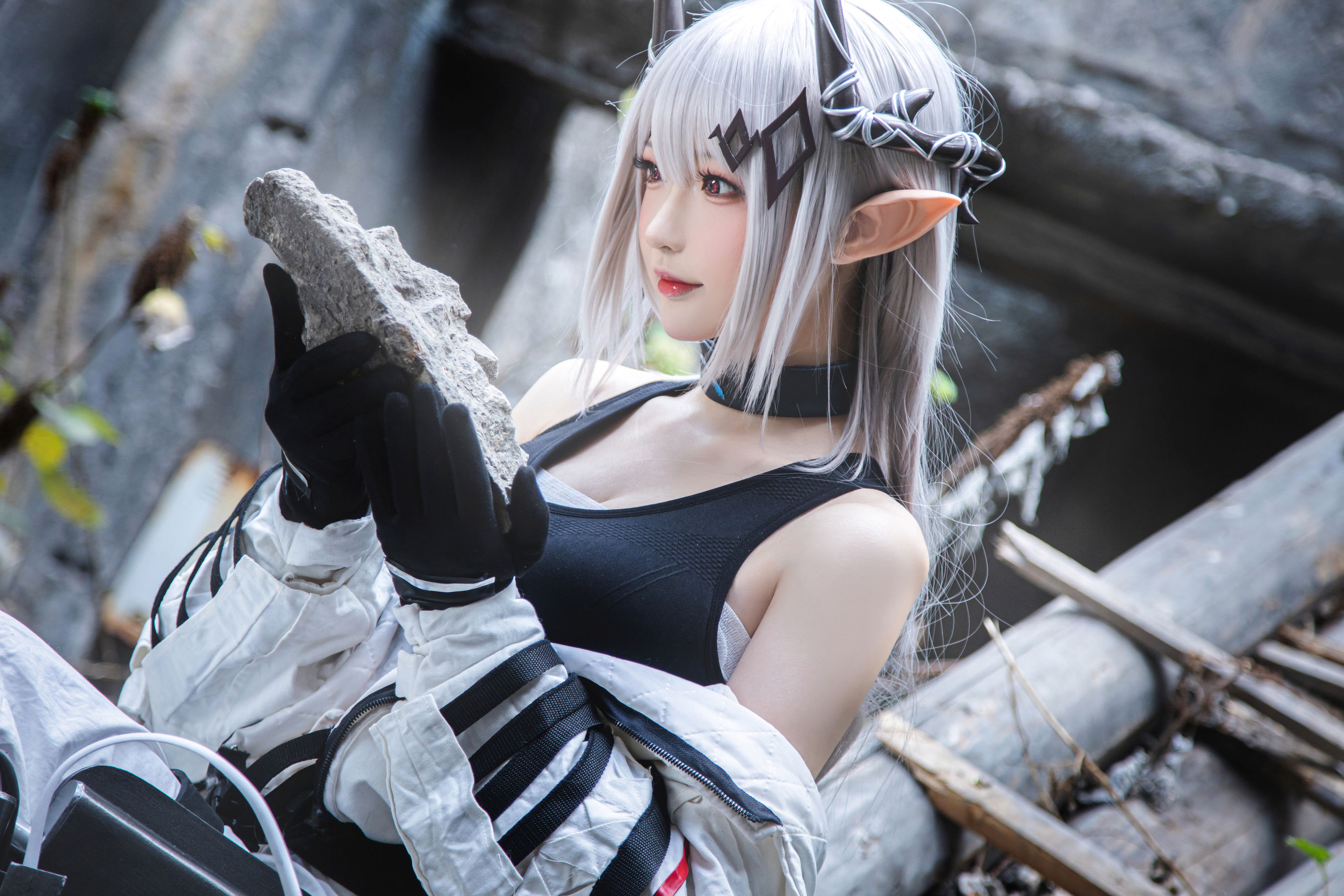[福利COS] Coser小姐姐南宫 – 明日方舟 泥岩-蕾丝百合网-美图分享,Cosplay美图,私房写真,套图下载