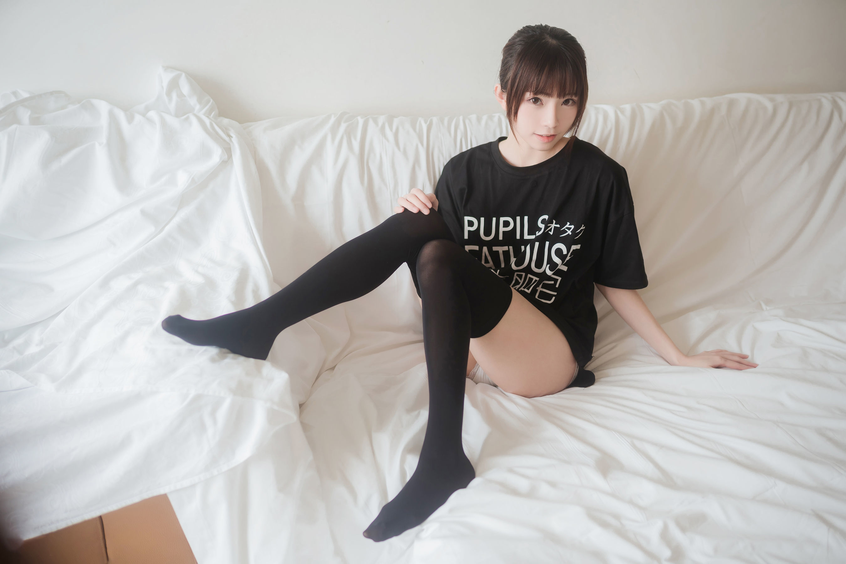 图片[9]-[网红COSER] 动漫博主Kitaro_绮太郎 – 半袖双马尾-秀臀网-高品质图集网