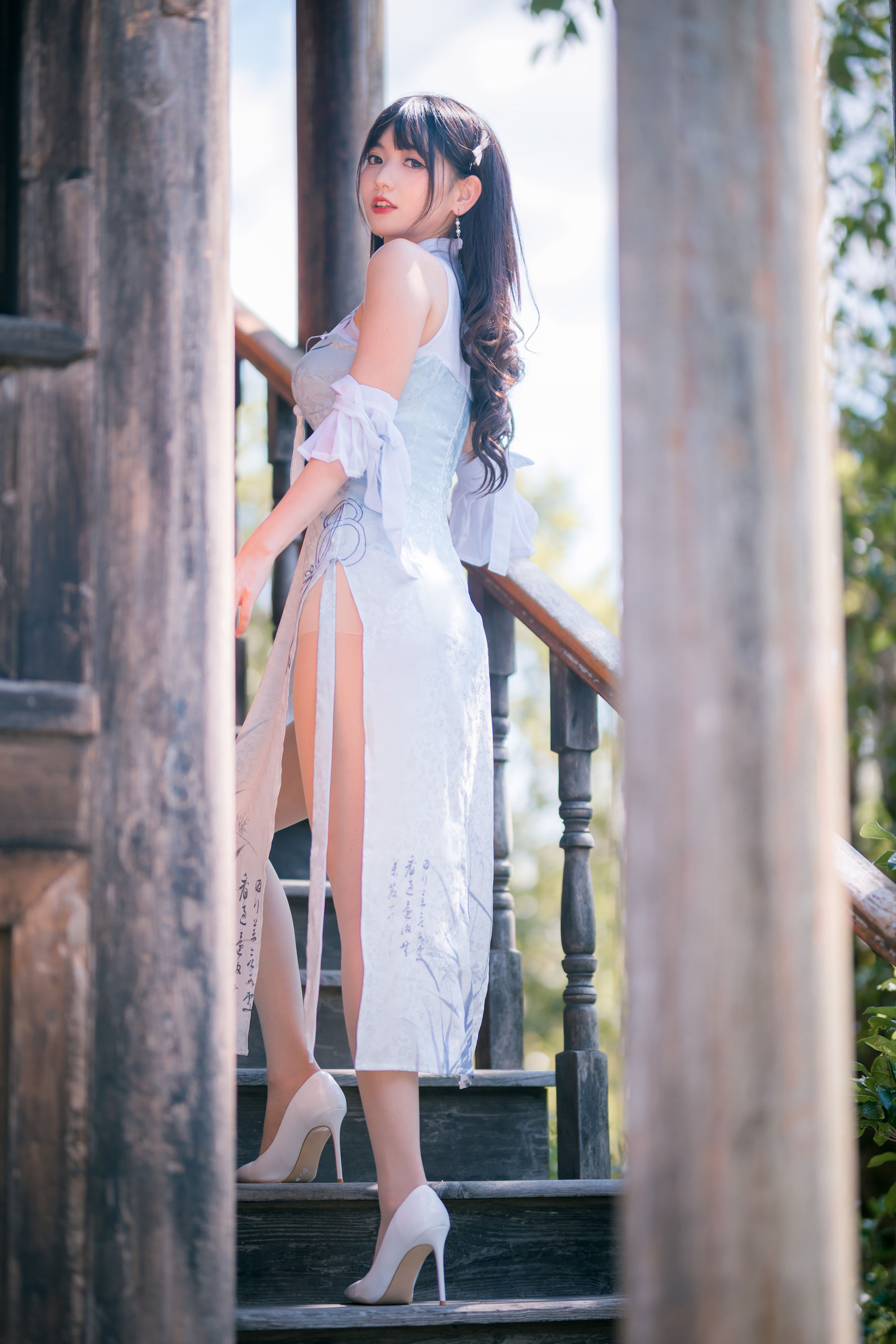 图片[7]-[福利COS] 可爱妹子陆卿卿kyokyo – 蓝色旗袍-秀臀网-高品质图集网