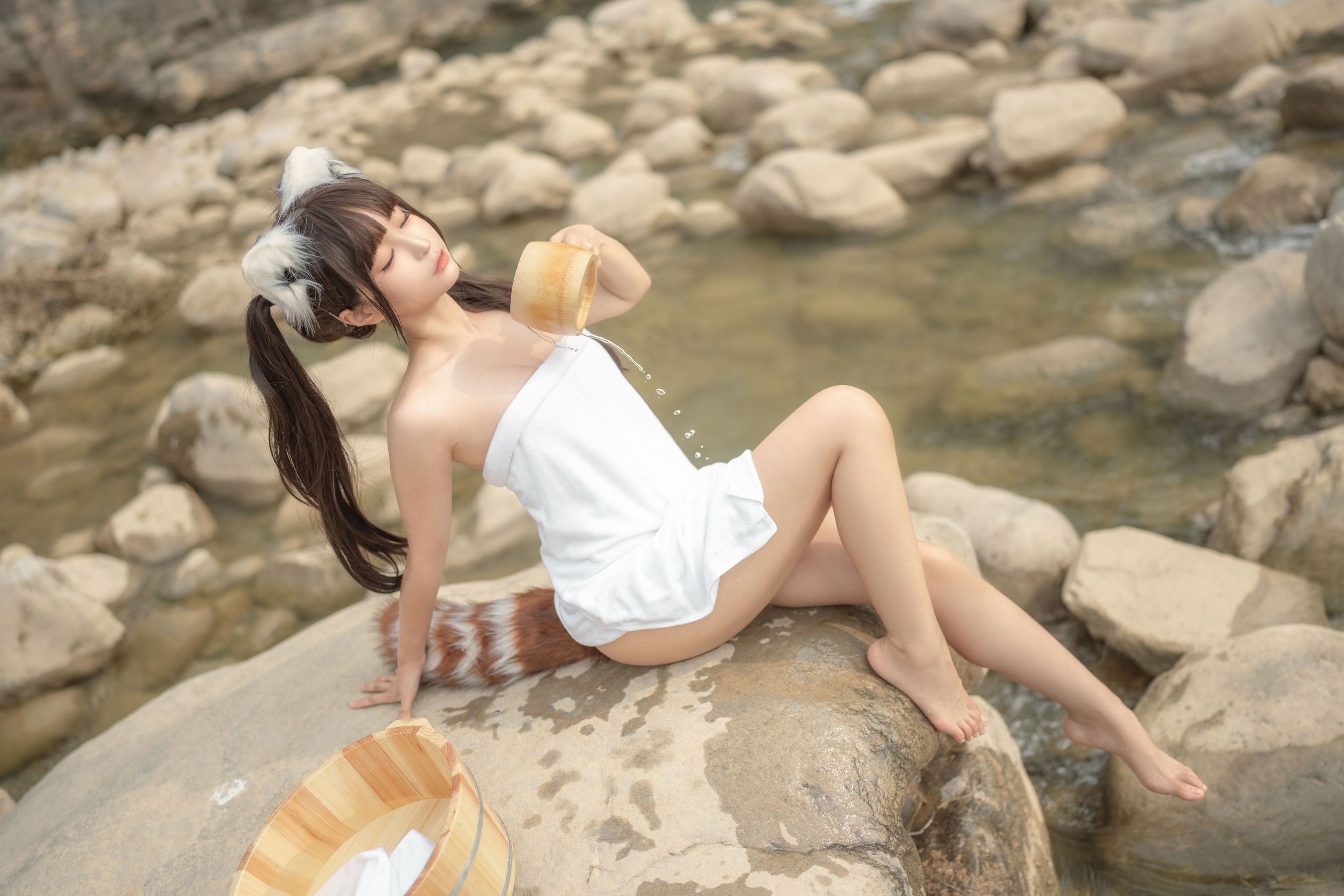 图片[2]-[网红COSER] 动漫博主蠢沫沫 – 小熊猫-蕾丝百合网-美图分享,Cosplay美图,私房写真,套图下载