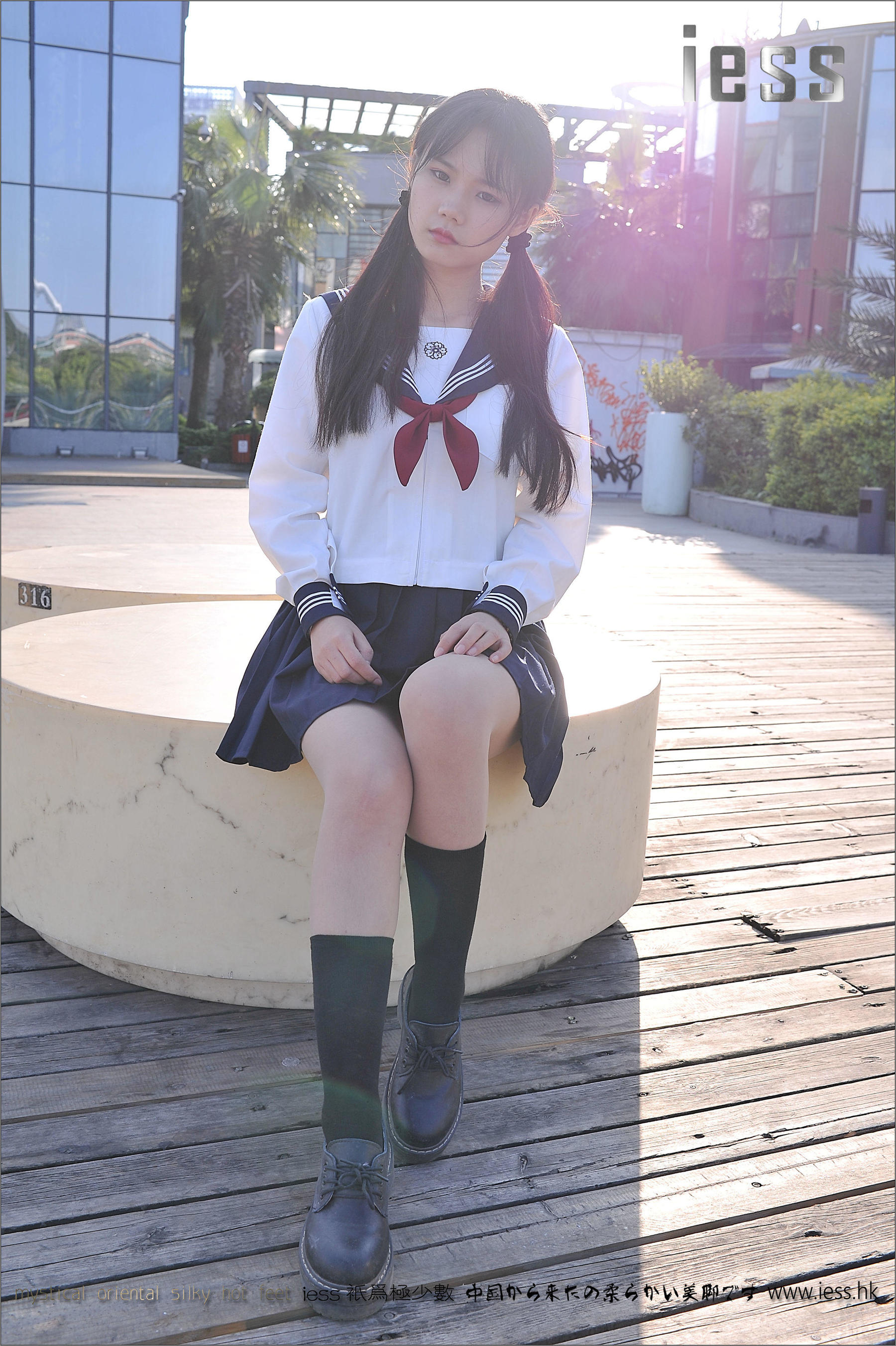 图片[9]-丝足便当041 琪琪 《制服系列之JK节选版》[IESS异思趣向]-秀臀网-高品质图集网