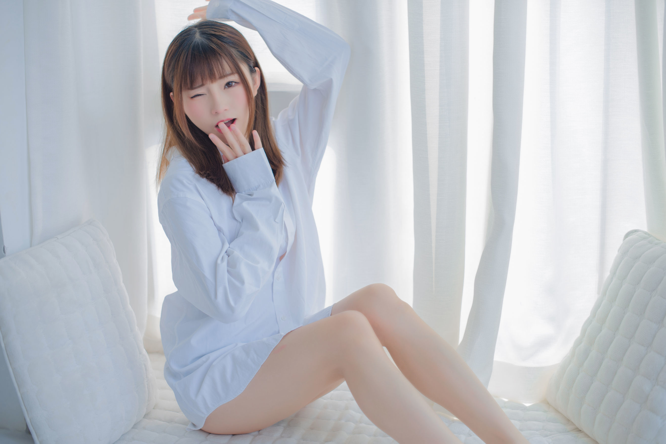 图片[7]-[网红COSER] 动漫博主Kitaro_绮太郎 – 白衬衫-秀臀网-高品质图集网