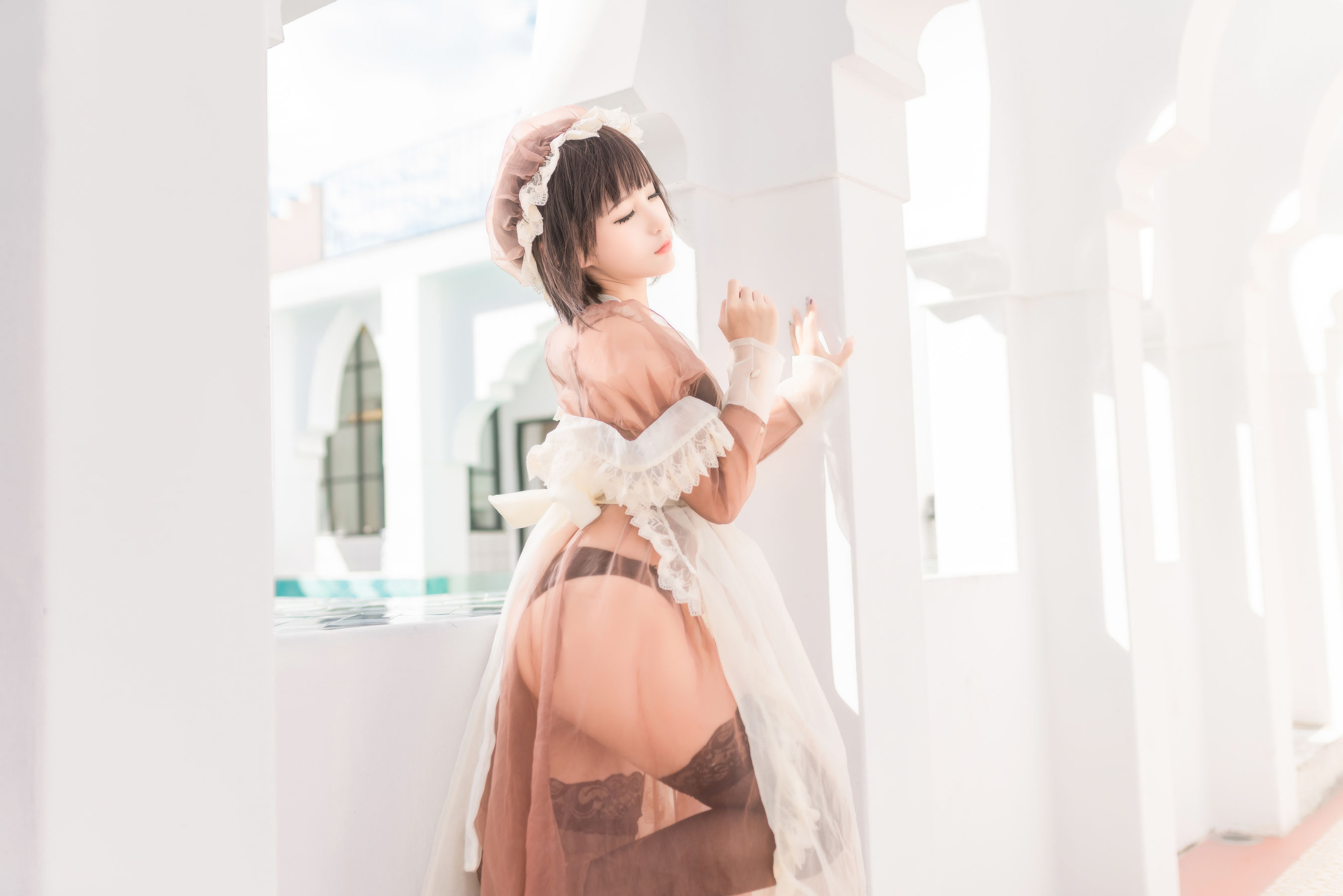 图片[2]-[福利COS] 动漫博主蠢沫沫 – 纱-室外女仆-蕾丝百合网-美图分享,Cosplay美图,私房写真,套图下载