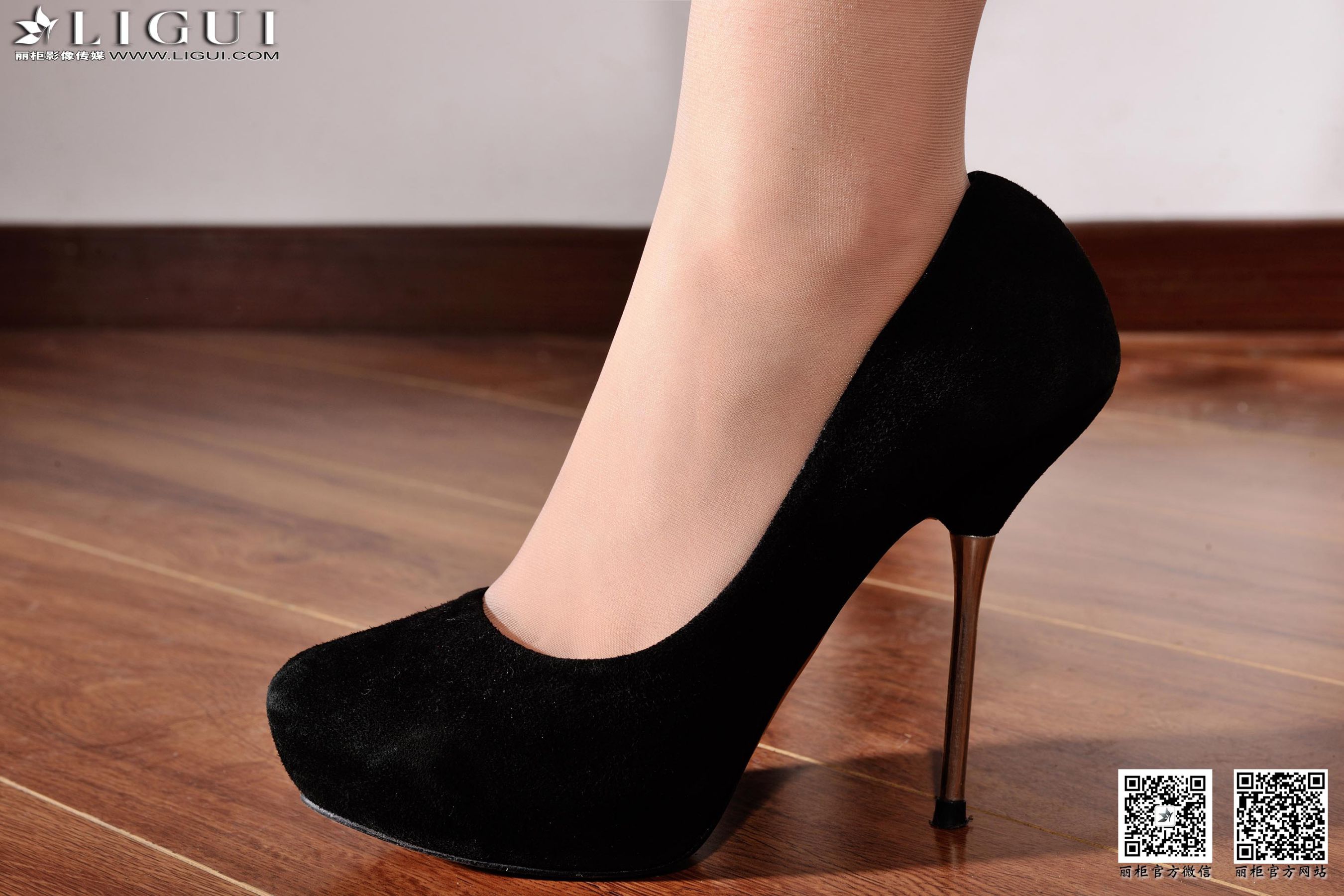 图片[9]-Model 文欣《长腿高跟美少女》上下全集 [丽柜LiGui] 美腿玉足写真图片-秀臀网-高品质图集网