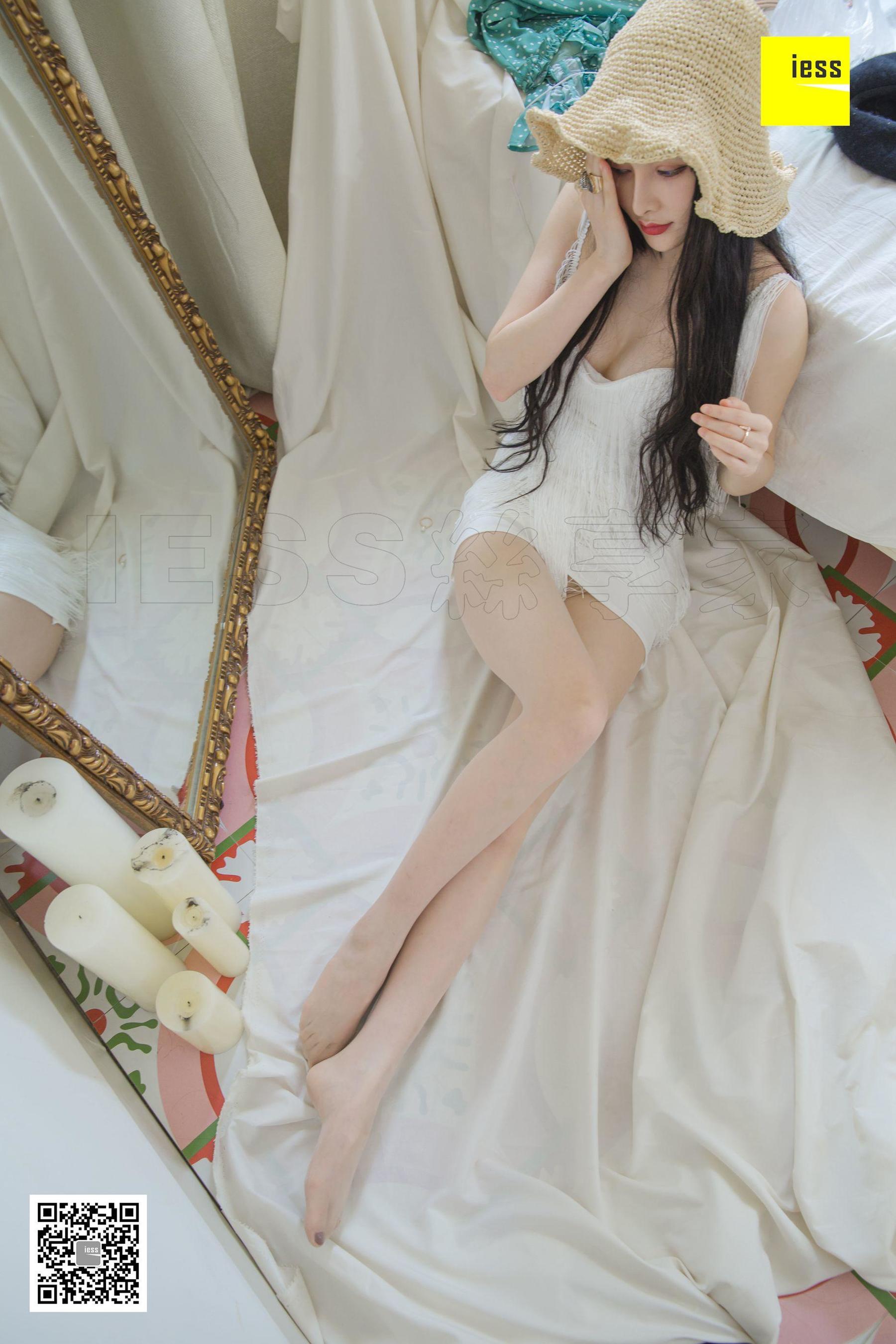 图片[9]-[异思趣向IESS] 模特 梦梦《梦梦的梦幻魔镜》-秀臀网-高品质图集网