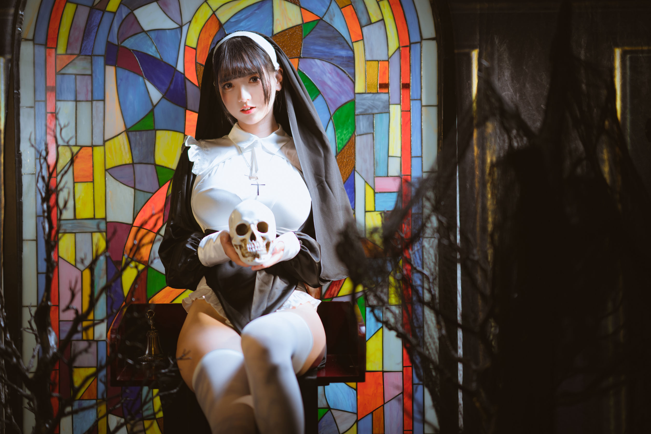 图片[9]-[网红COS] 可爱妹子陆卿卿kyokyo – 修女-秀臀网-高品质图集网