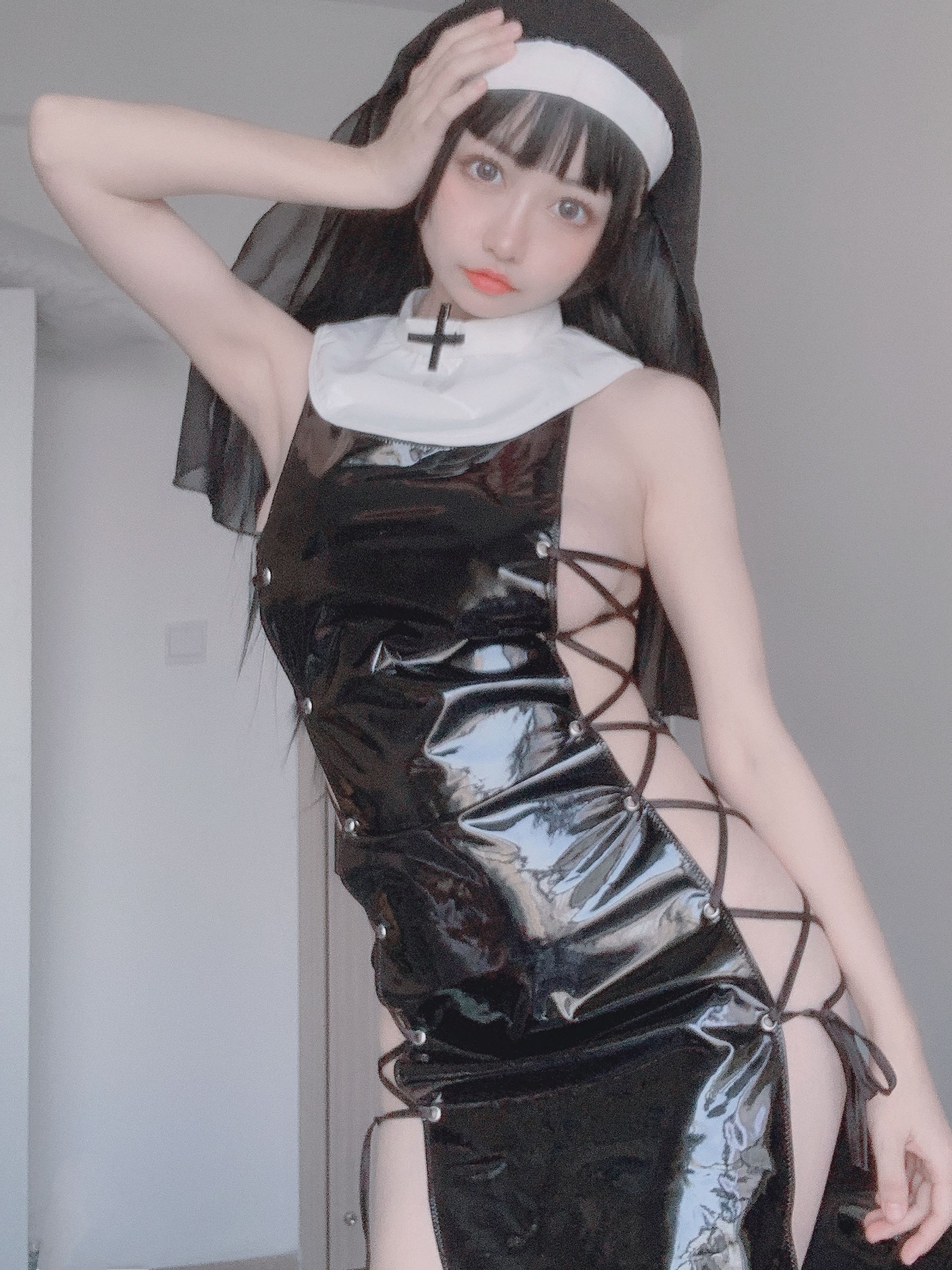 图片[3]-[COS福利] 神本无尾_Aria – 修女-蕾丝百合网-美图分享,Cosplay美图,私房写真,套图下载