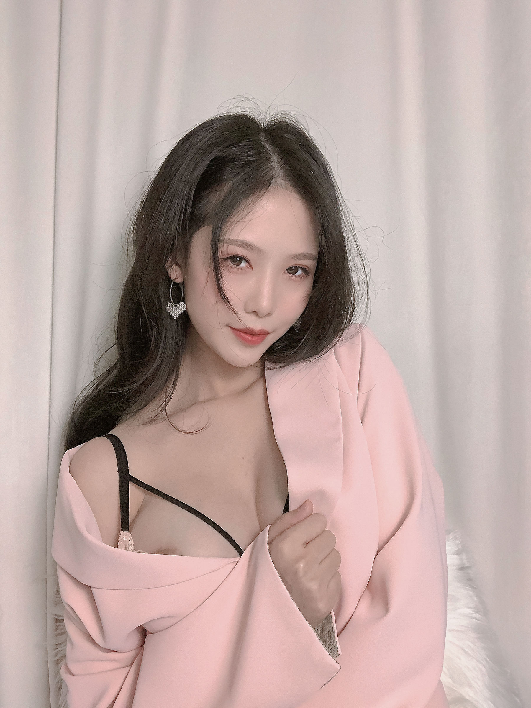 图片[9]-[网红COSER写真] 抖娘-利世图集 – 粉色西装-秀臀网-高品质图集网