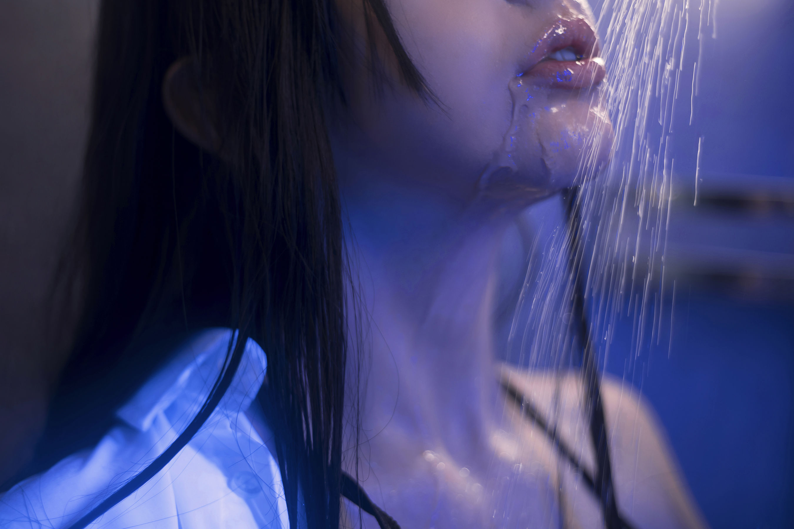 [COS福利] 国外美女SayaTheFox – 浴室诱惑-蕾丝百合网-美图分享,Cosplay美图,私房写真,套图下载