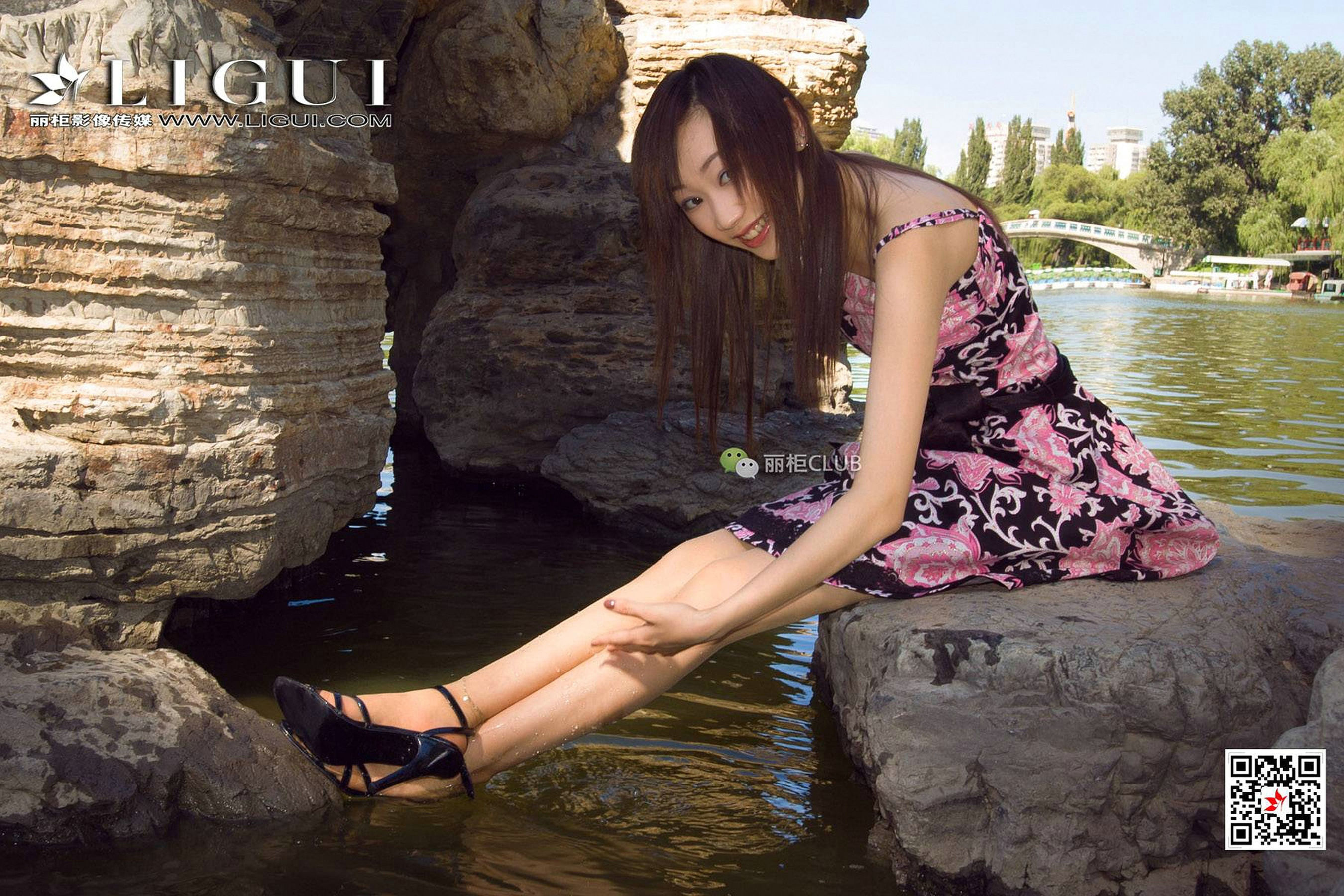 图片[9]-足模璐璐《公园湿足》 [丽柜Ligui]-秀臀网-高品质图集网