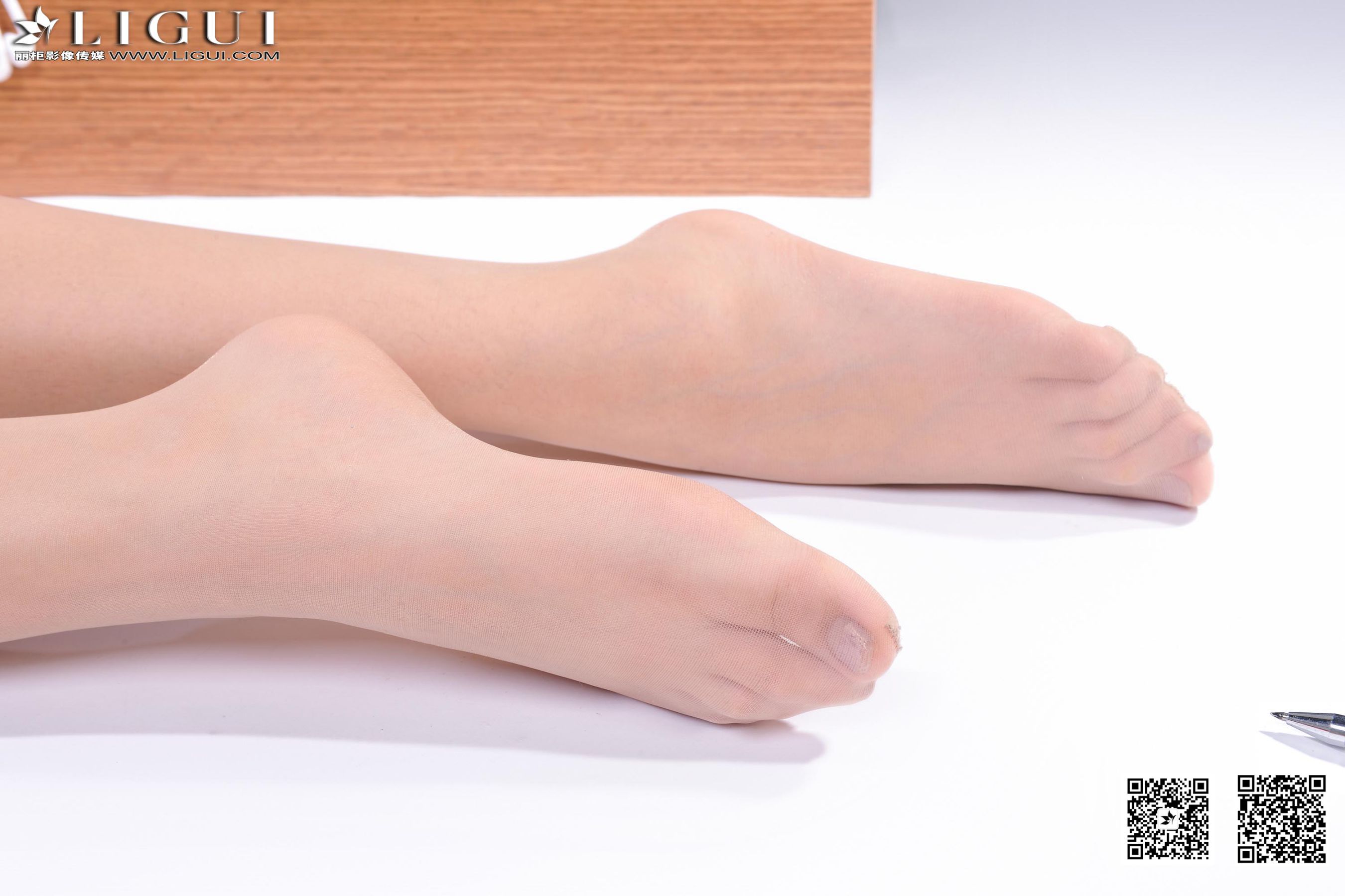 图片[8]-[丽柜LiGui] Model 小杨幂《水手服少女丝足》上中下全集 美腿玉足写真图片-秀臀网-高品质图集网