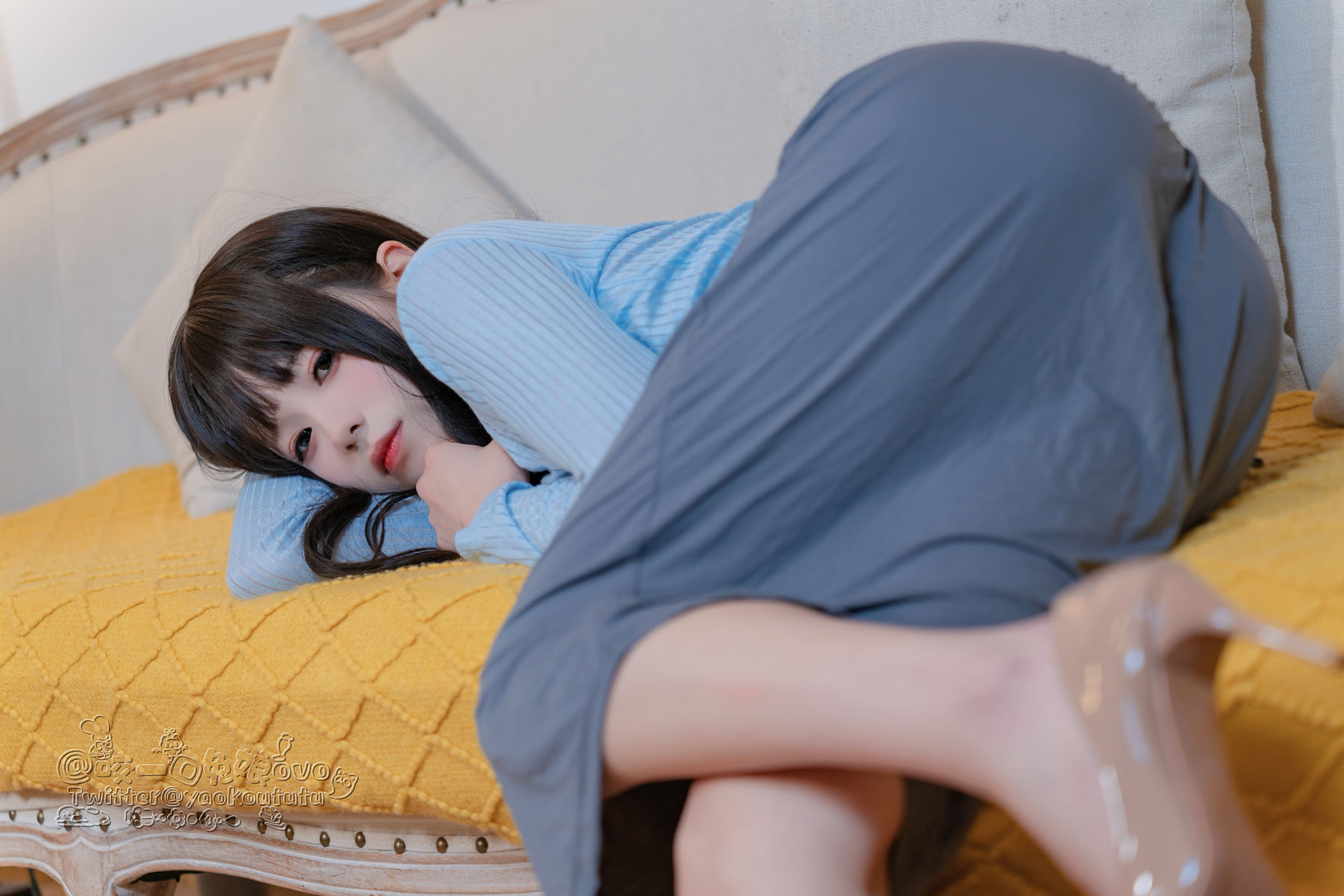 图片[5]-咬一口兔娘 – 吉他妹妹-蕾丝百合网-美图分享,Cosplay美图,私房写真,套图下载