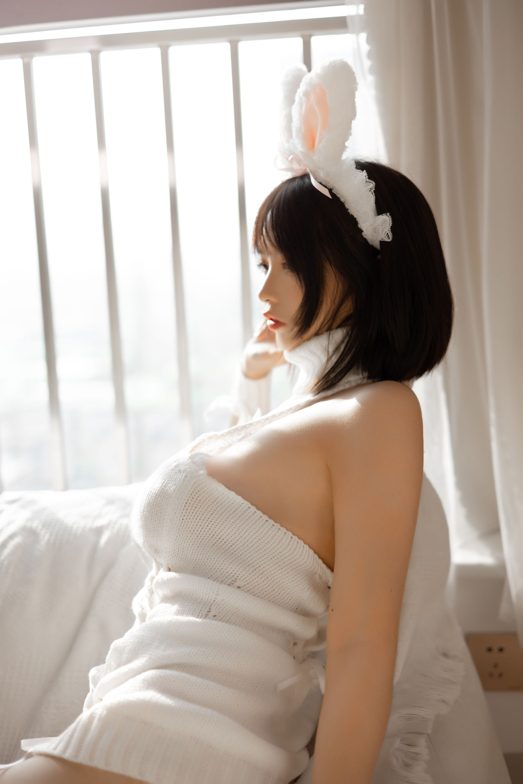 图片[4]-[COS福利] 疯猫ss – 白色毛衣-蕾丝百合网-美图分享,Cosplay美图,私房写真,套图下载