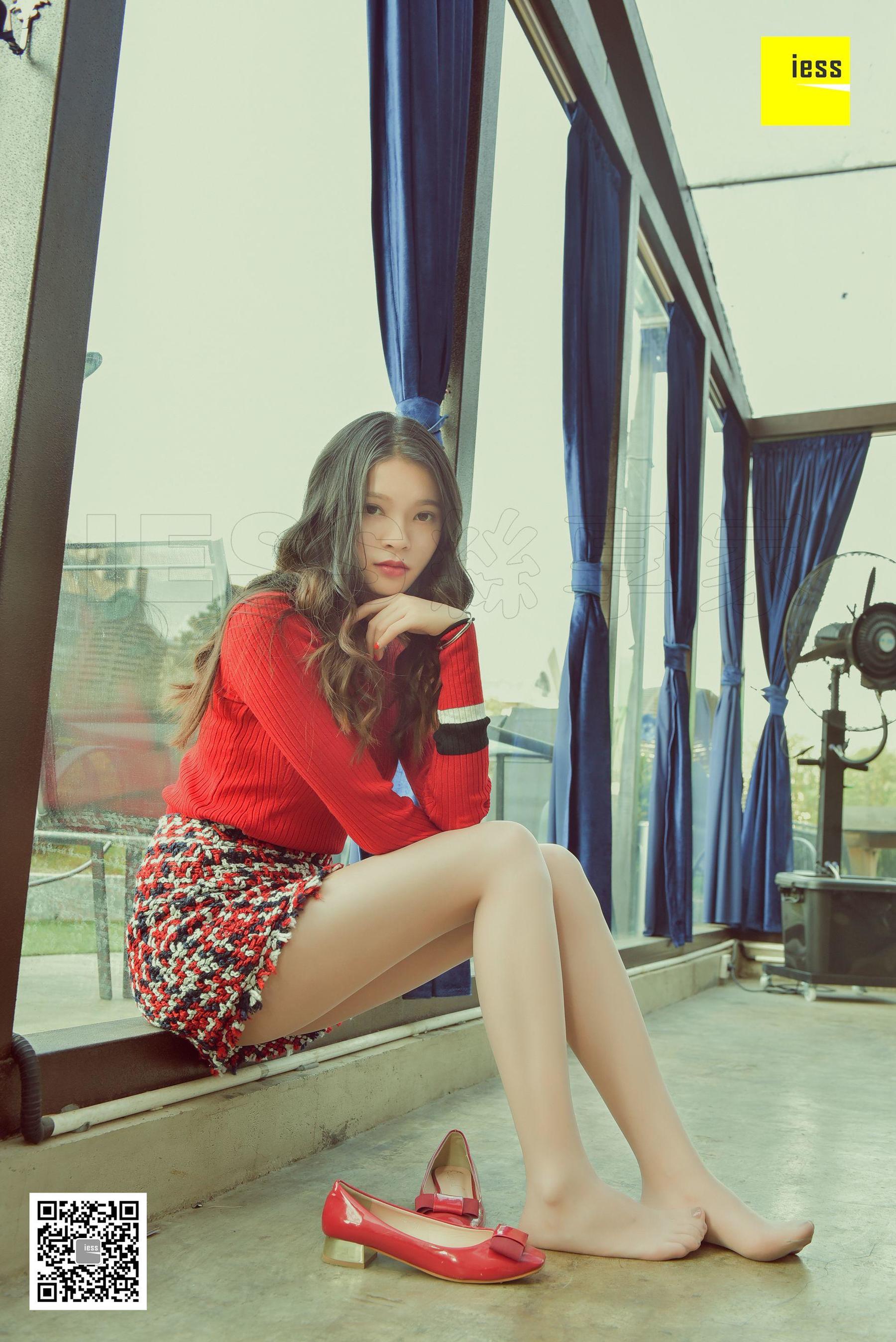 图片[7]-丝享家132 七七 《七七祝你圣诞快乐》[IESS异思趣向]-秀臀网-高品质图集网