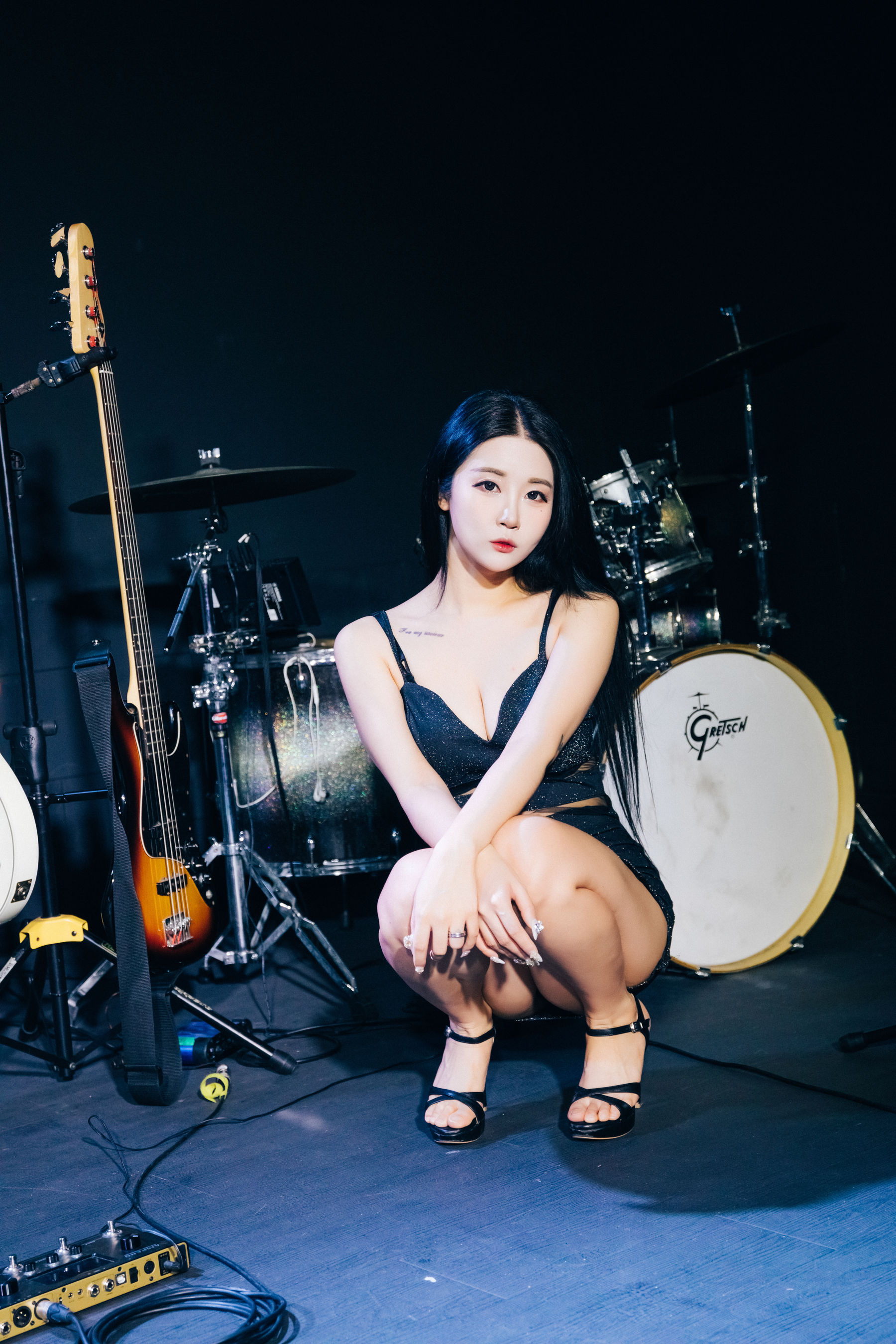 图片[7]-[LOOZY] Bomi – Covert stage-秀臀网-高品质图集网