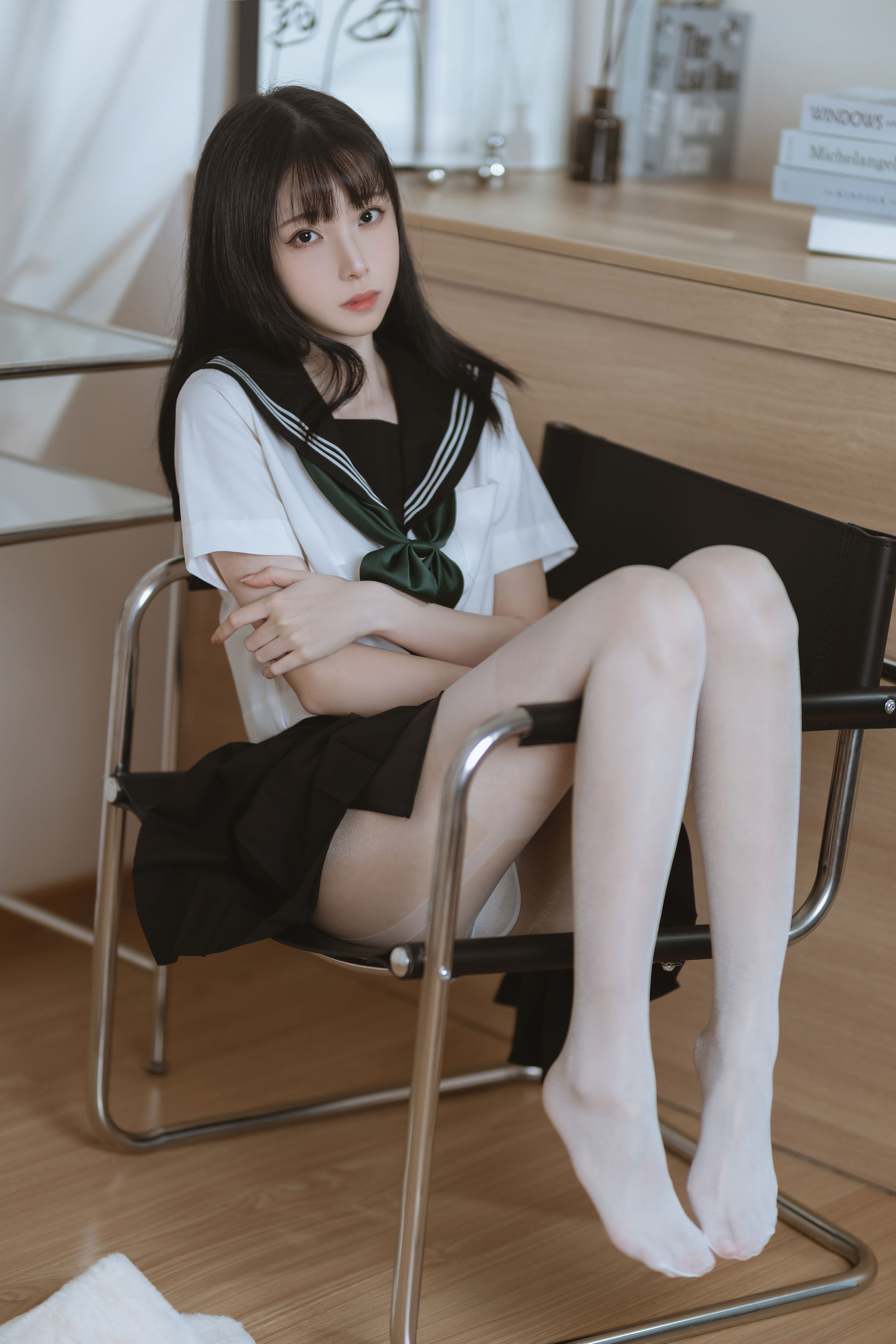 图片[2]-许岚(叁月life) – 白丝水手服-蕾丝百合网-美图分享,Cosplay美图,私房写真,套图下载