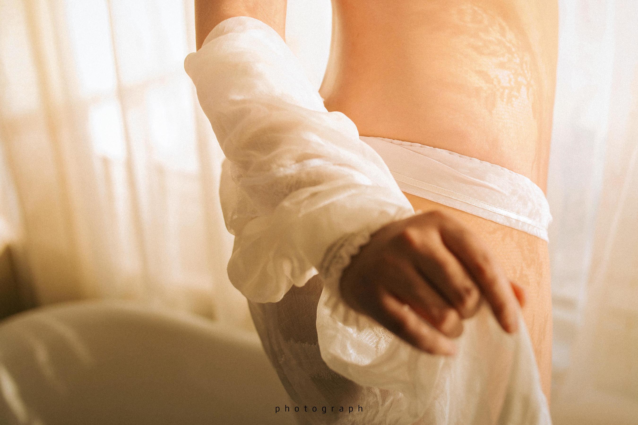 图片[7]-[Cosplay] 动漫博主穆零Mu0 – 白色-秀臀网-高品质图集网