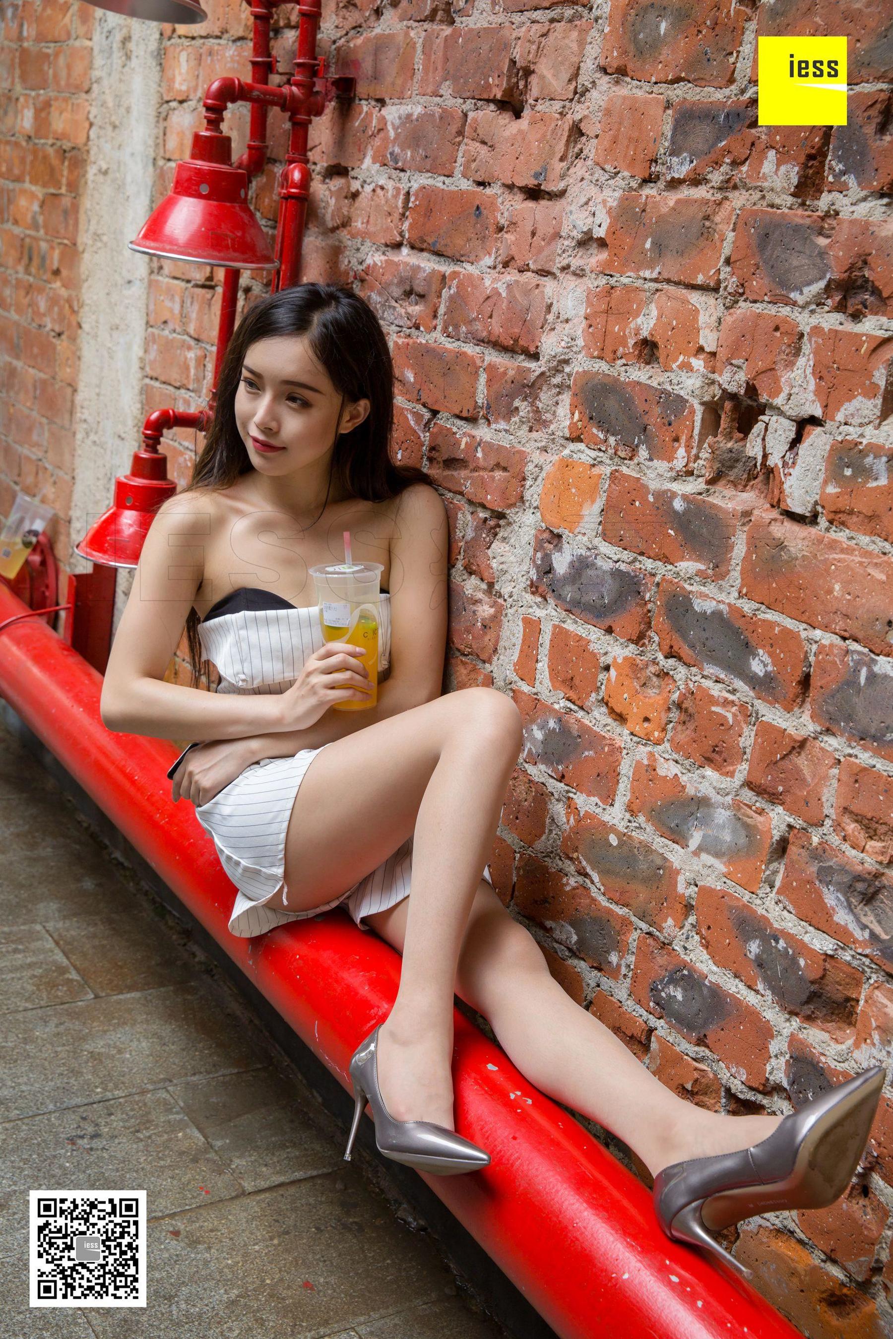 图片[7]-小羽《网红带你逛街拍圣地》 [异思趣向IESS] 丝享家260-秀臀网-高品质图集网