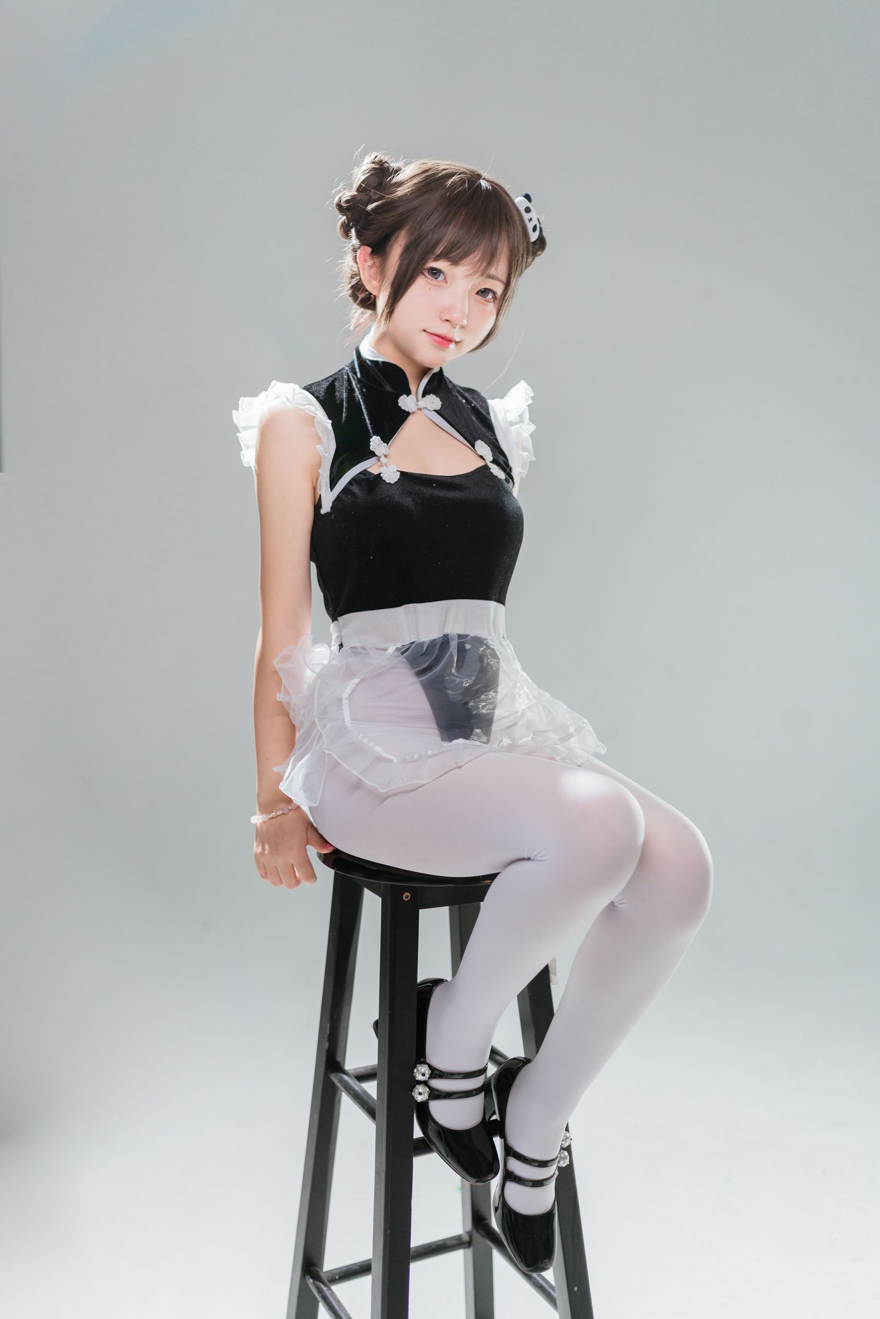 图片[3]-[福利COS] 花铃 – 小熊猫女仆-蕾丝百合网-美图分享,Cosplay美图,私房写真,套图下载