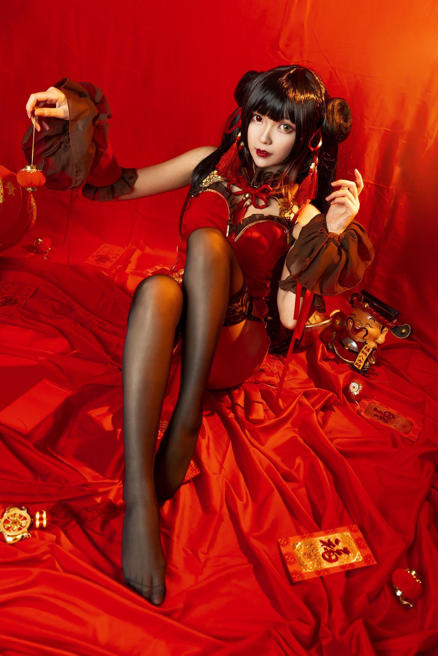 图片[8]-Coser小姐姐妍子坚不可摧 狂三新年-秀臀网-高品质图集网