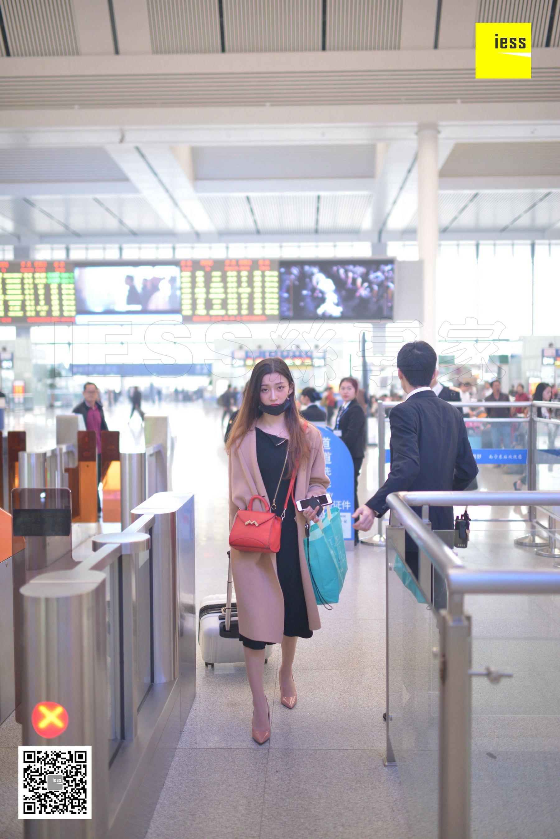 图片[9]-秋秋《开往春天的动车》 [异思趣向IESS] 《魔鬼周三》特刊13期-秀臀网-高品质图集网