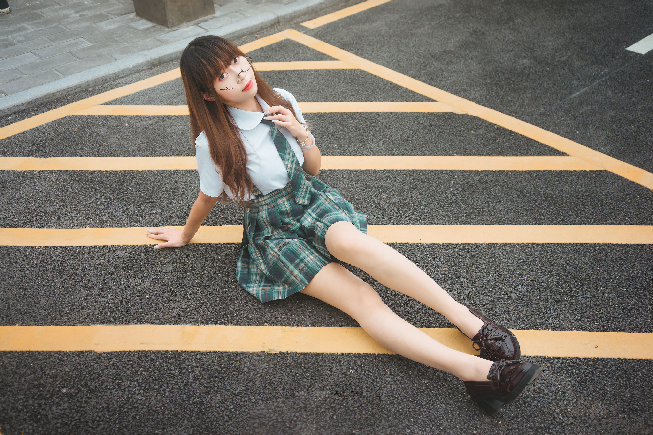 图片[2]-[网红COSER] 动漫博主Money冷冷 – JK-蕾丝百合网-美图分享,Cosplay美图,私房写真,套图下载