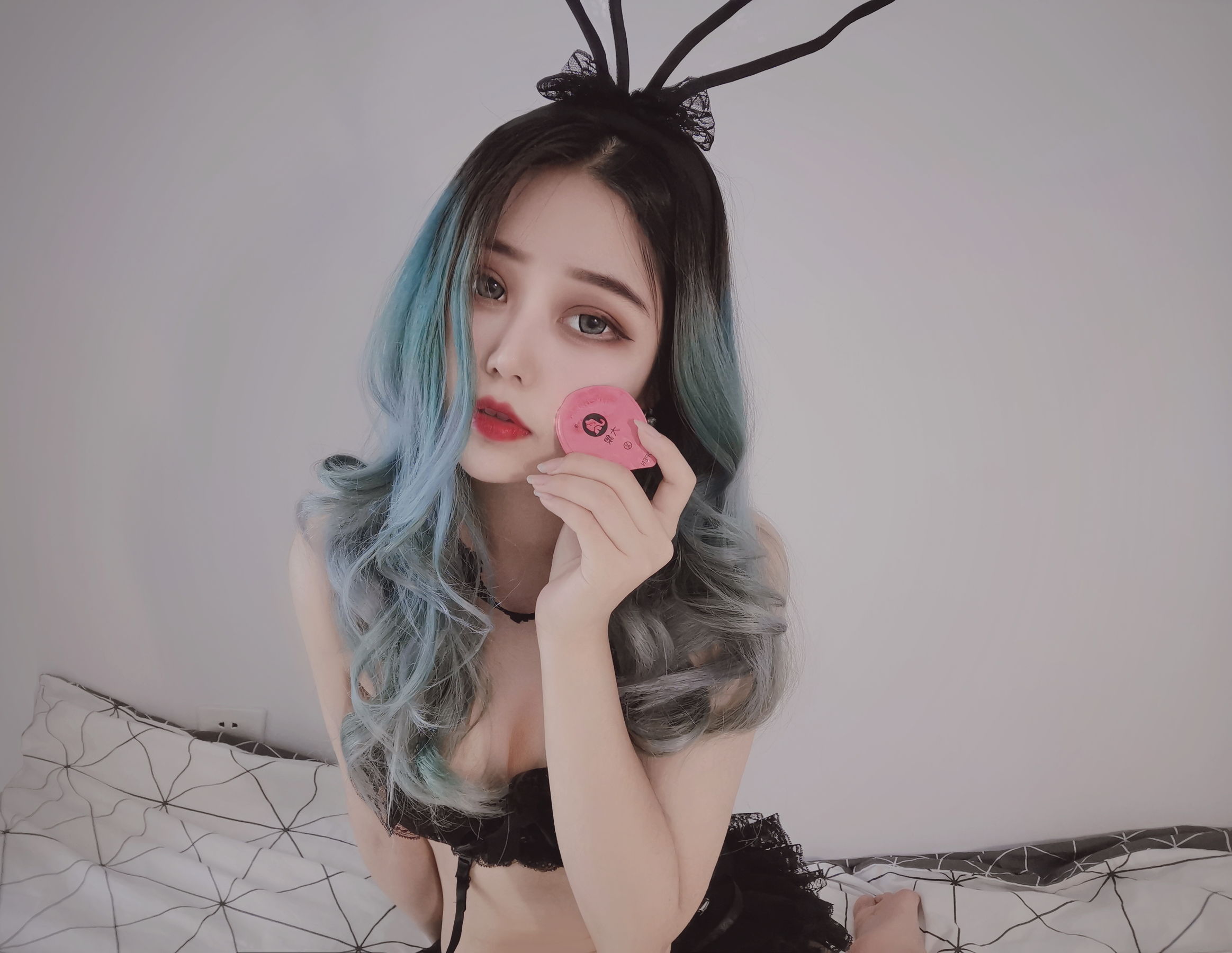 图片[9]-[福利COS] eloise软软 – 小粉盒黑兔子-秀臀网-高品质图集网