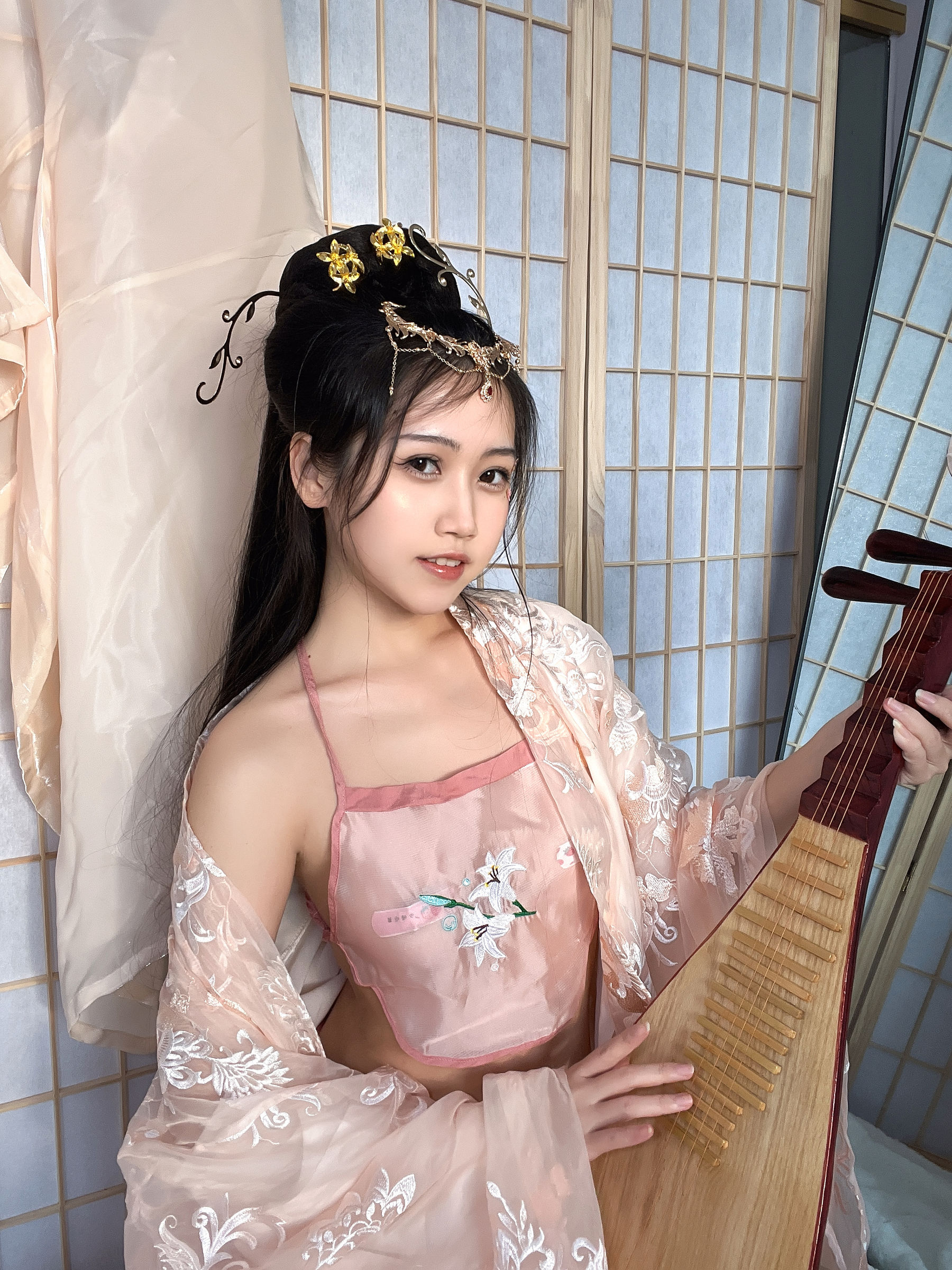 图片[2]-微博人气Coser不呆猫 – 宫廷仕女-蕾丝百合网-美图分享,Cosplay美图,私房写真,套图下载