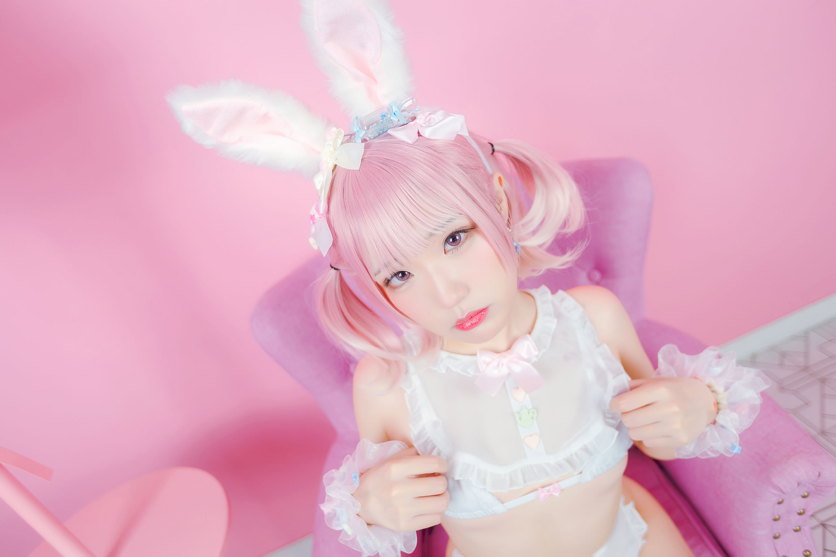 图片[2]-[网红COSER写真] 动漫博主Mime弥美 – 白粉色兔女郎-蕾丝百合网-美图分享,Cosplay美图,私房写真,套图下载
