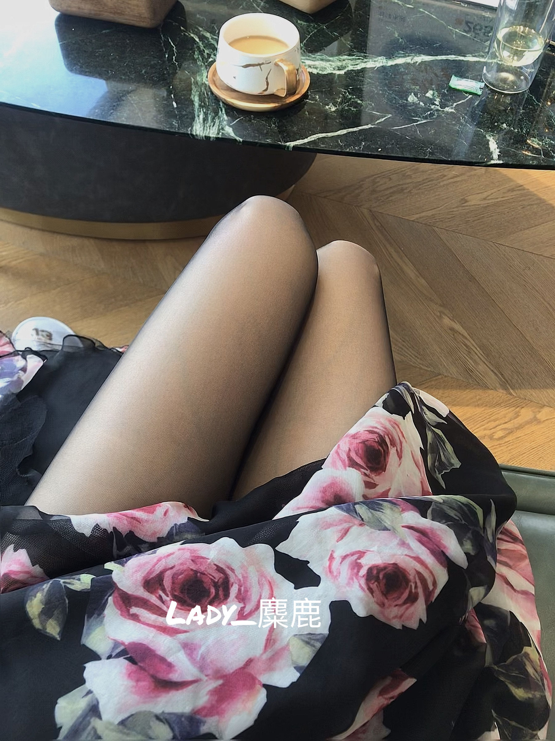 图片[9]-[福利COS] 丝足博主麋鹿_Monroe 2020.08.07 奔放牡丹-秀臀网-高品质图集网