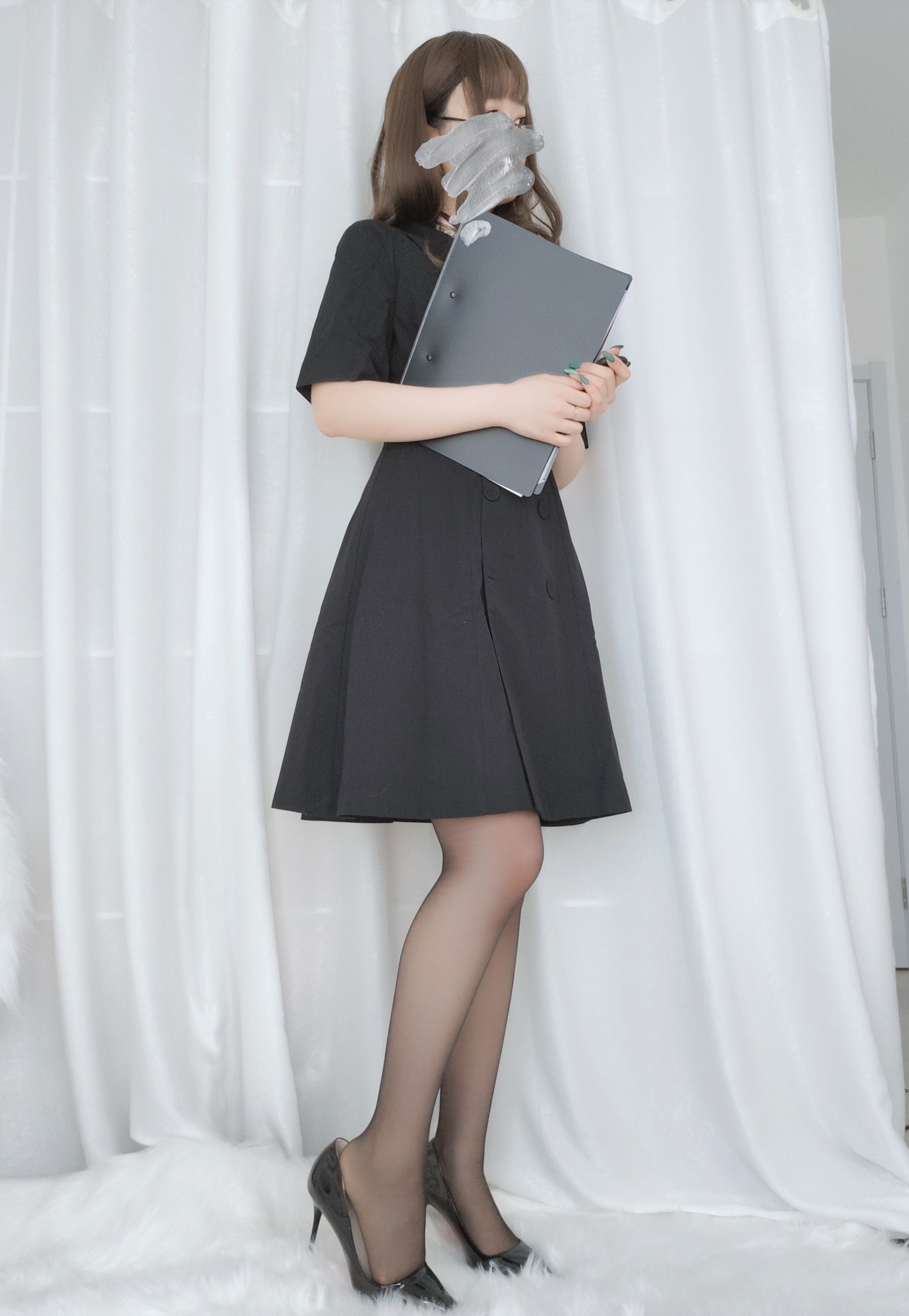 图片[8]-[Cosplay写真] Coser小姐姐白银 – OL下的内衣-秀臀网-高品质图集网