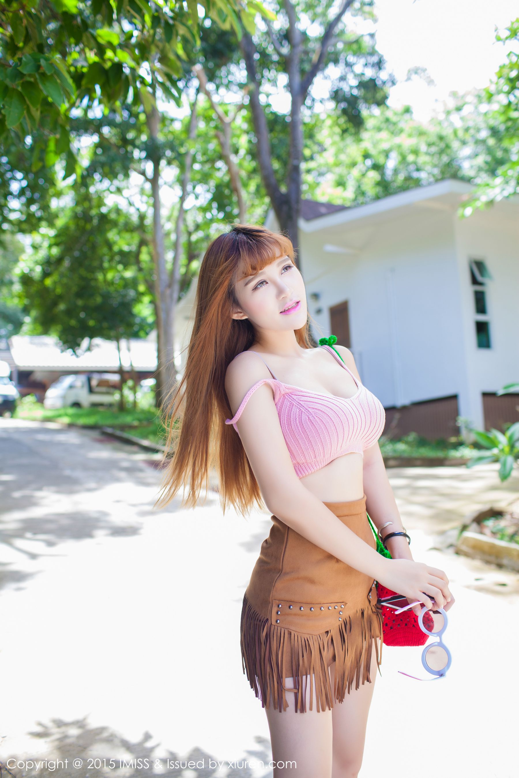 图片[8]-LalaBaby啦啦《傲人胸围 修长美腿》 [爱蜜社IMiss] Vol.044-秀臀网-高品质图集网