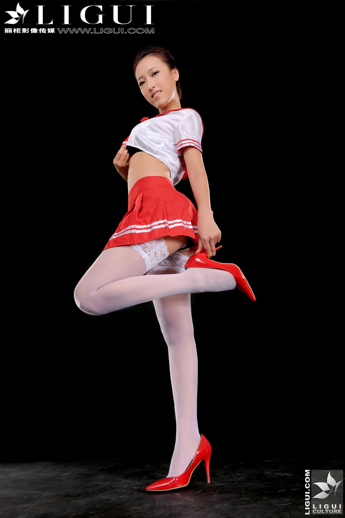 图片[7]-Model 美美《清纯学生妹》 上下合集 [丽柜LiGui] 美腿玉足写真图片-秀臀网-高品质图集网