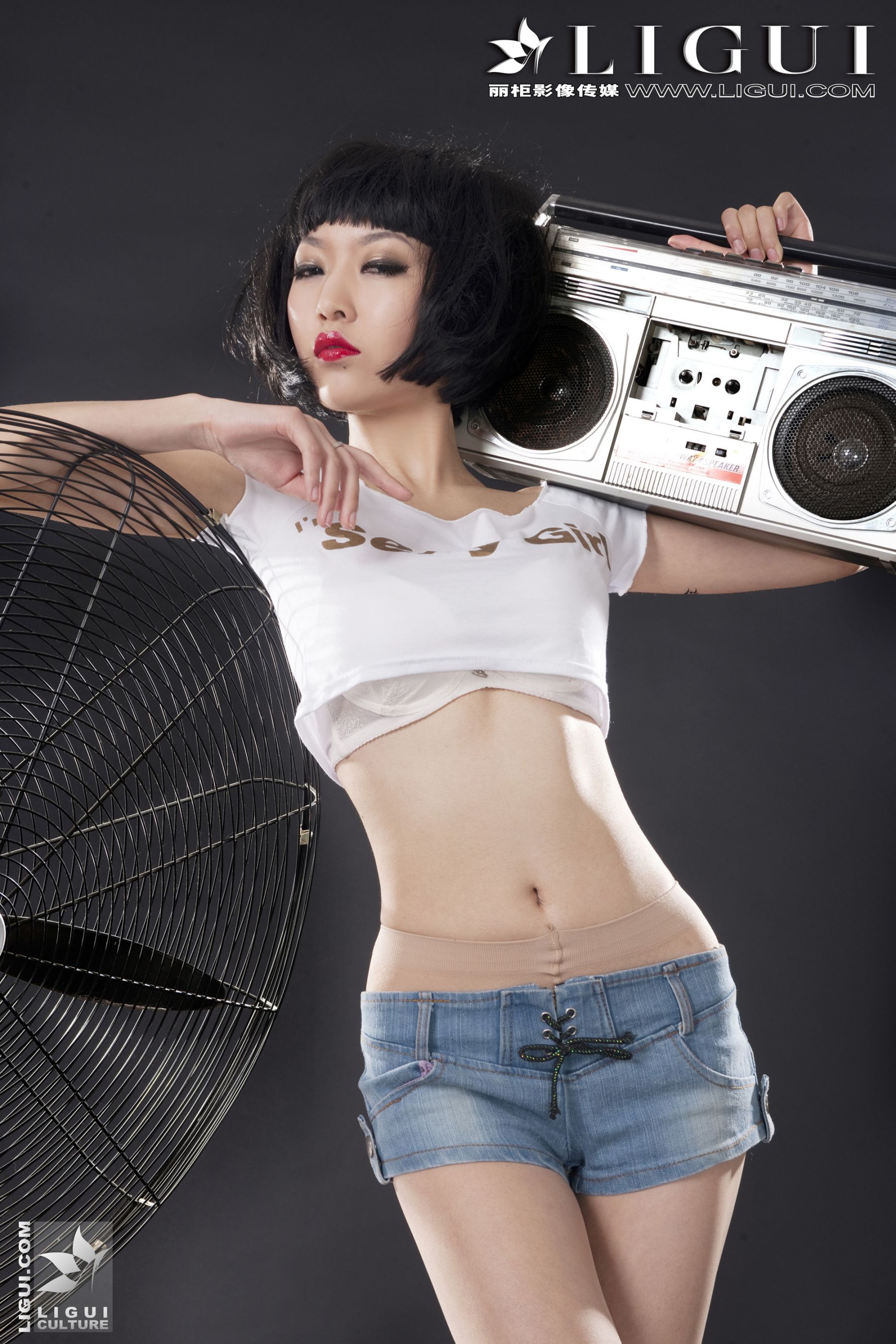 图片[9]-[丽柜贵足LiGui] Model 文欣《时尚牛仔热裤女郎》美腿丝足写真图片-秀臀网-高品质图集网