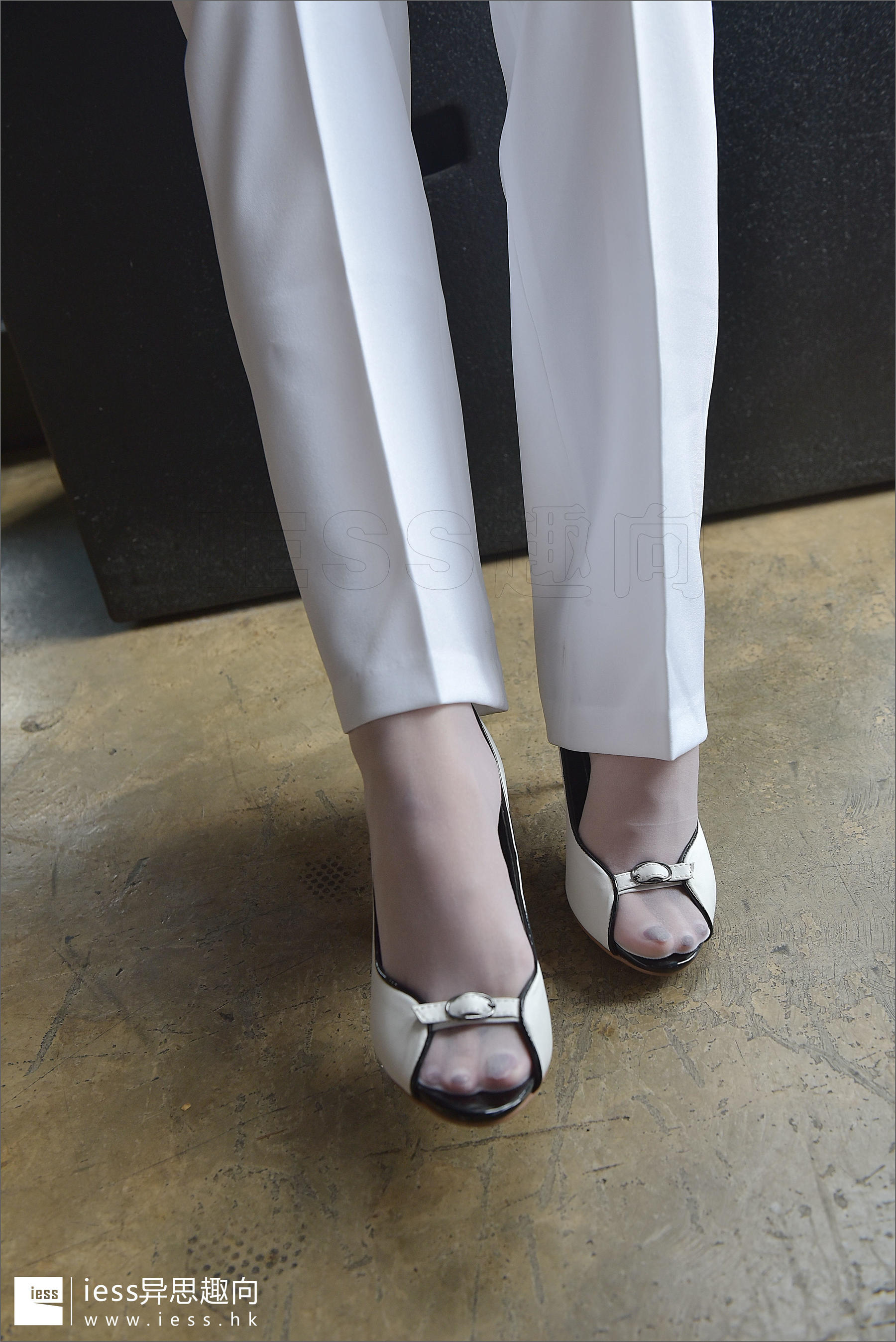 图片[8]-丝足便当123 宛平 《我的思绪一片空白》[IESS异思趣向]-秀臀网-高品质图集网