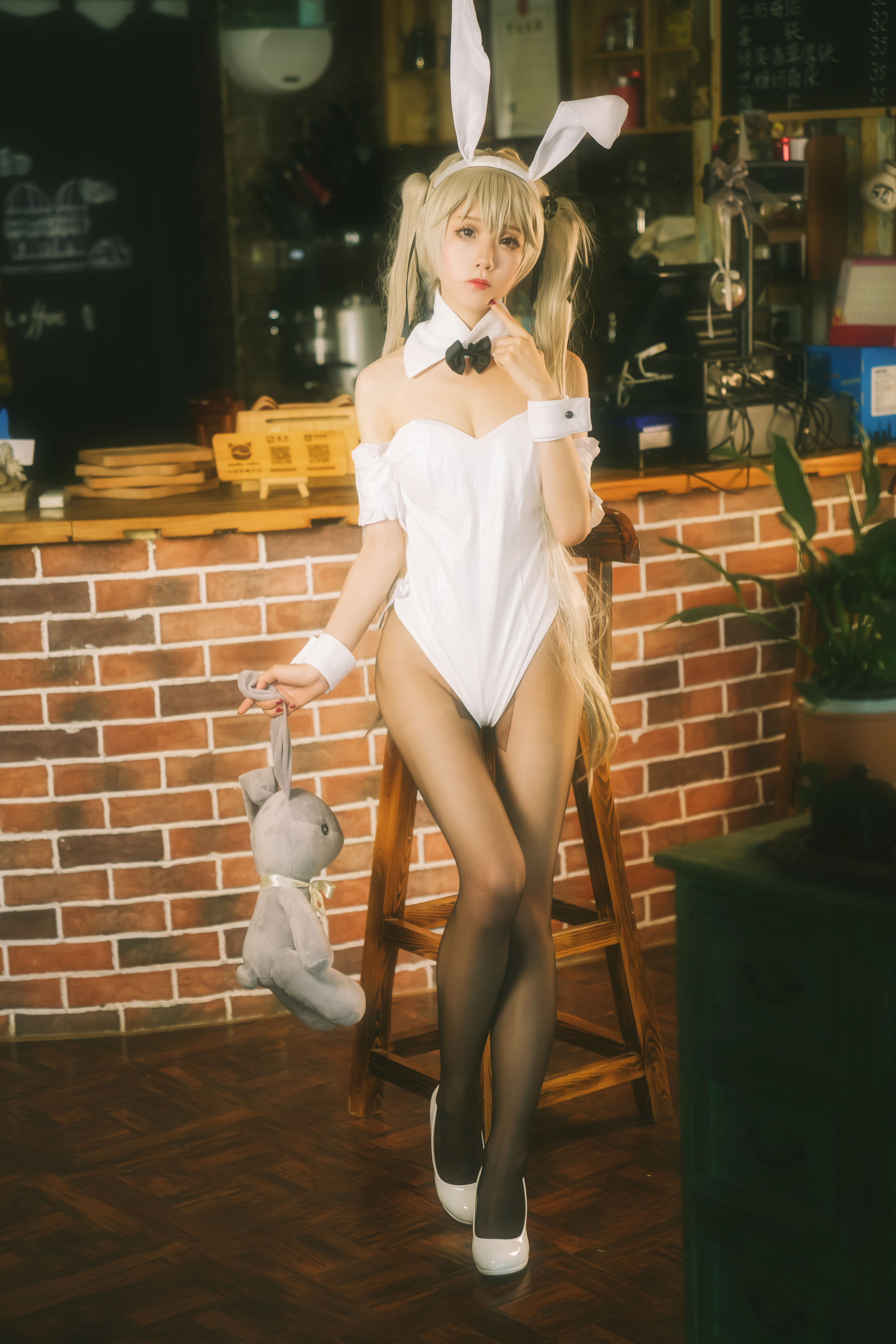图片[4]-[Cosplay写真] 动漫博主水淼aqua – 穹妹兔女郎-蕾丝百合网-美图分享,Cosplay美图,私房写真,套图下载