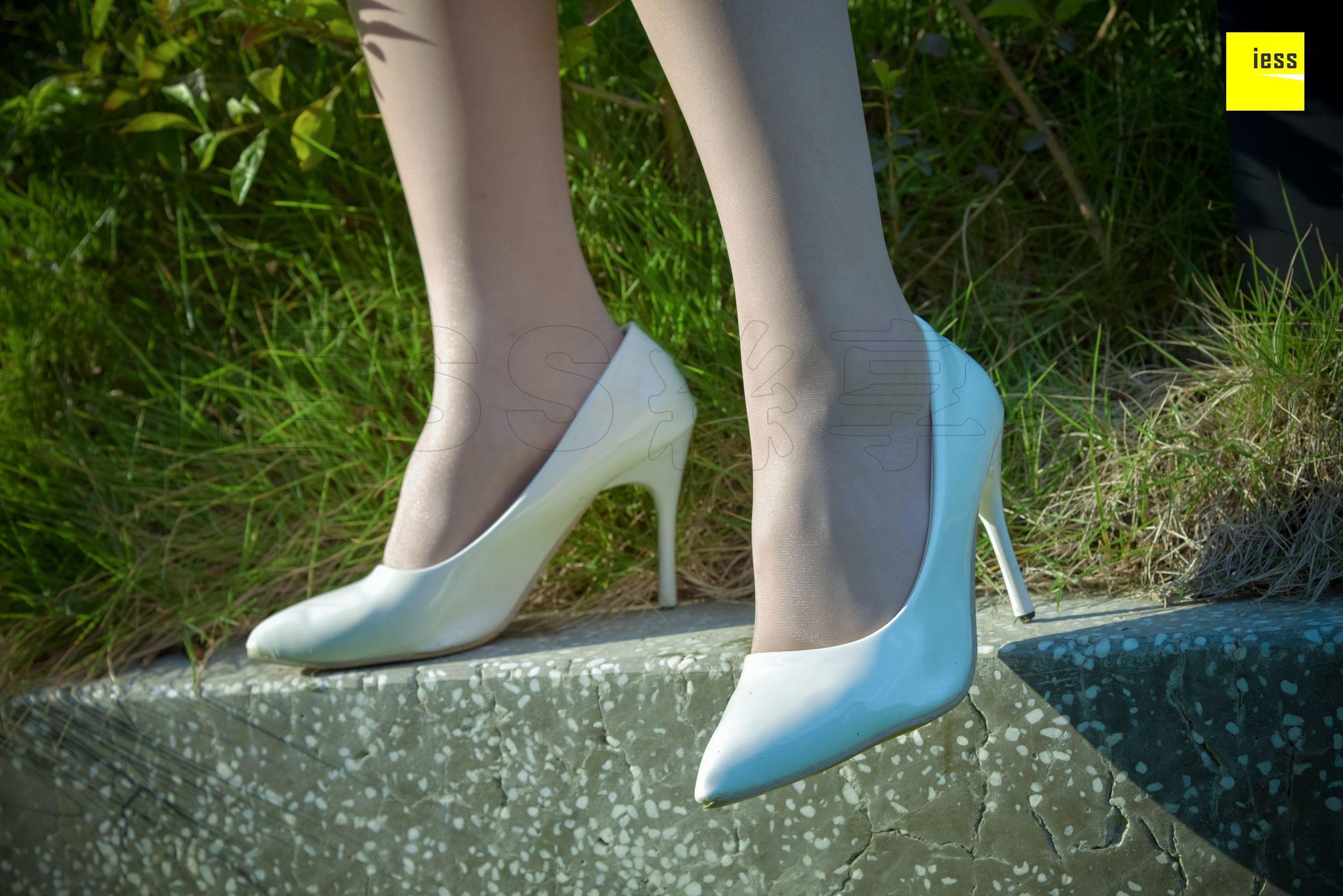 图片[8]-佳桢《清新粉色短裙肉丝》[异思趣向IESS] 丝享家170-秀臀网-高品质图集网