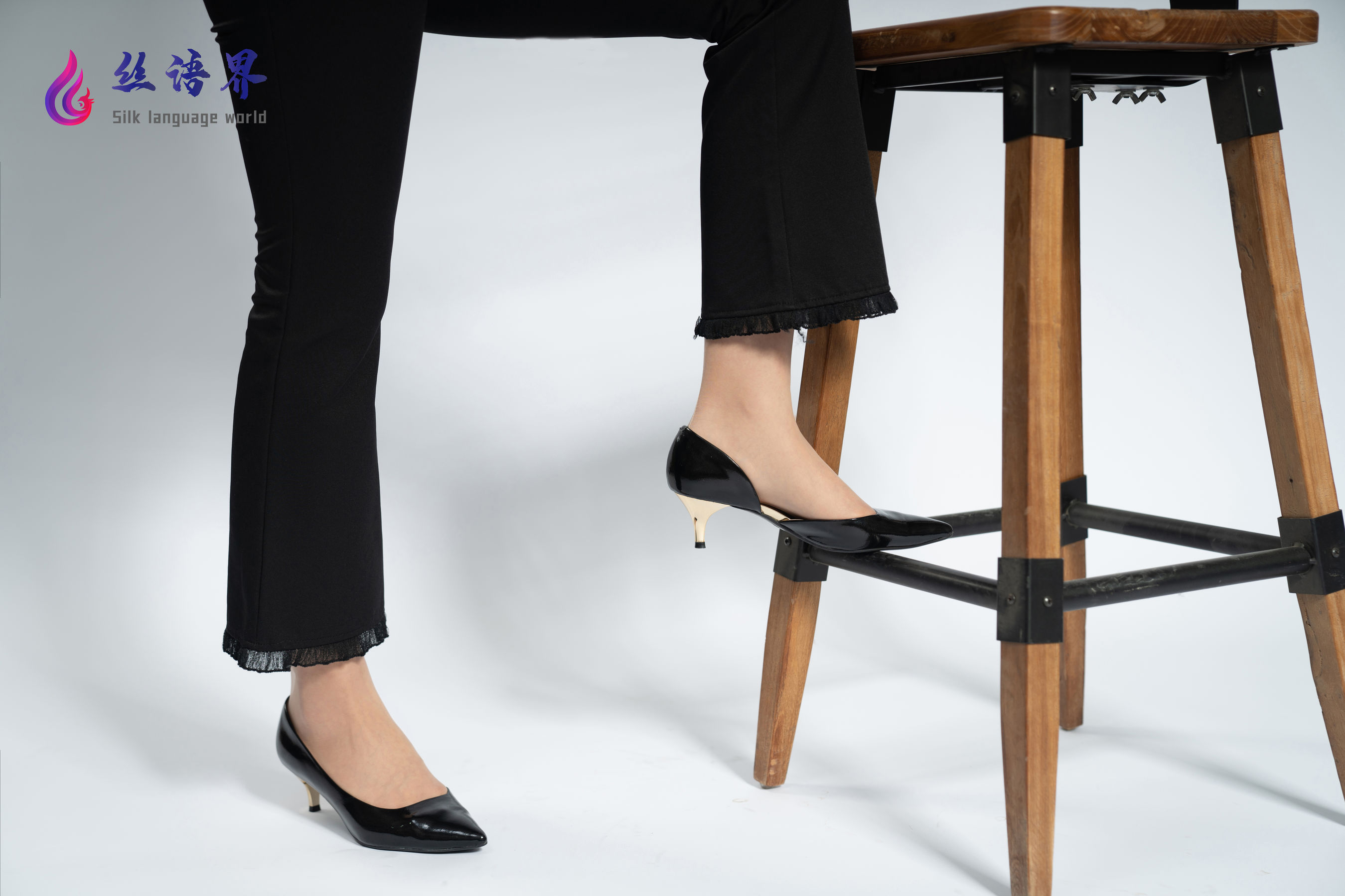 图片[3]-[丽柜Ligui] 网络丽人 Model 淼淼-秀臀网-高品质图集网