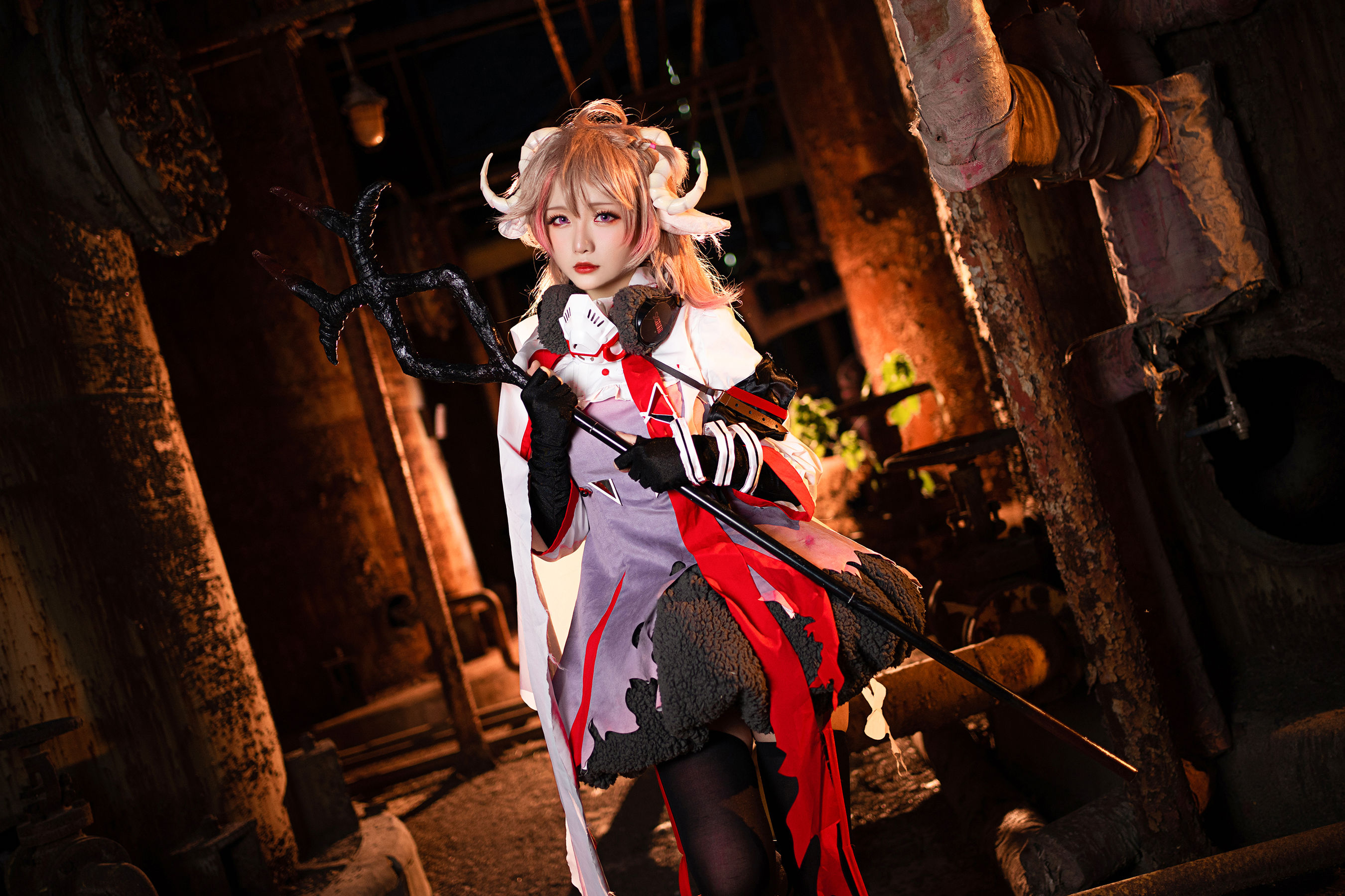 图片[2]-[COS福利] Coser小姐姐星之迟迟 – 明日方舟《艾雅法拉》-蕾丝百合网-美图分享,Cosplay美图,私房写真,套图下载